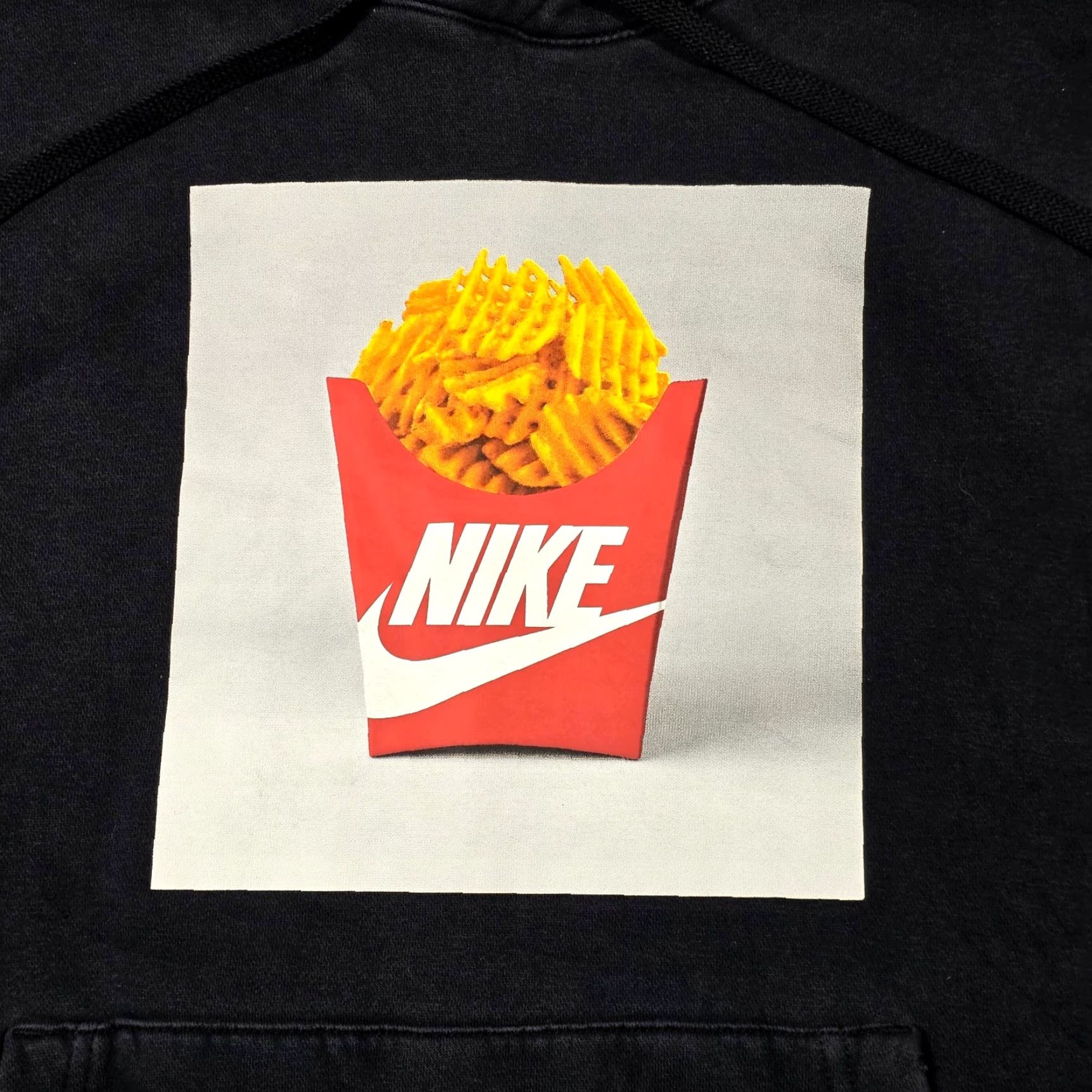 Nike Nike Sole Food Sweatshirt Pullover Hoodie M Medium Black Nike Sportswear Mens Hooded Pocket Graphic Print Retro Sports 90s Size US M / EU 48-50 / 2 - 4 Thumbnail