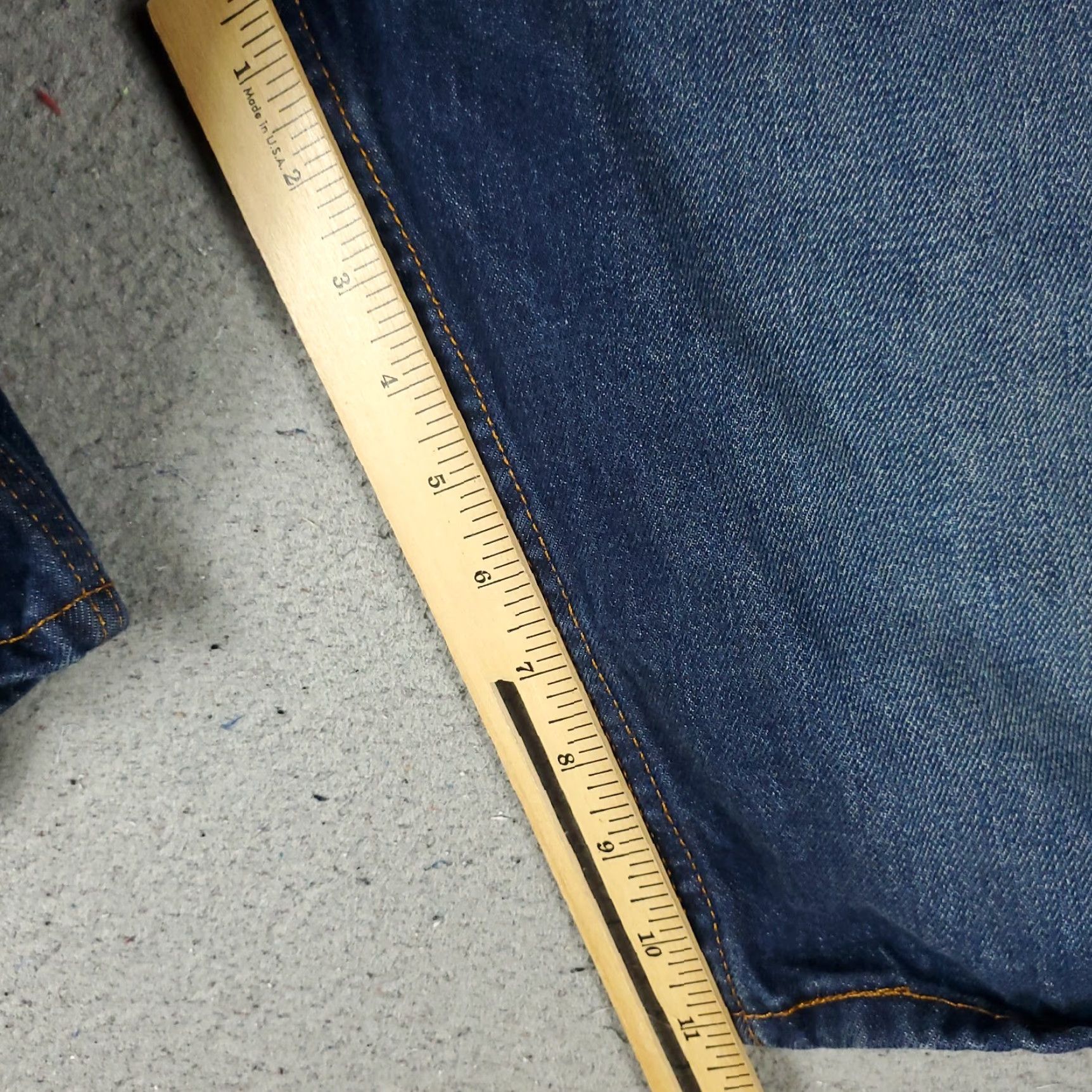 Levi's Levi's 569 Shorts Mens Size 31 Blue Denim Bermuda Regular Fit 5-Pocket Casual Size US 31 - 6 Thumbnail