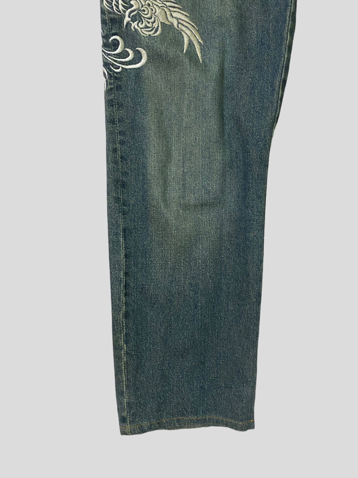 Japanese Brand × Vintage Vintage Japan Tattoo Embroidery Floral Design Denim Size US 32 / EU 48 - 7 Thumbnail
