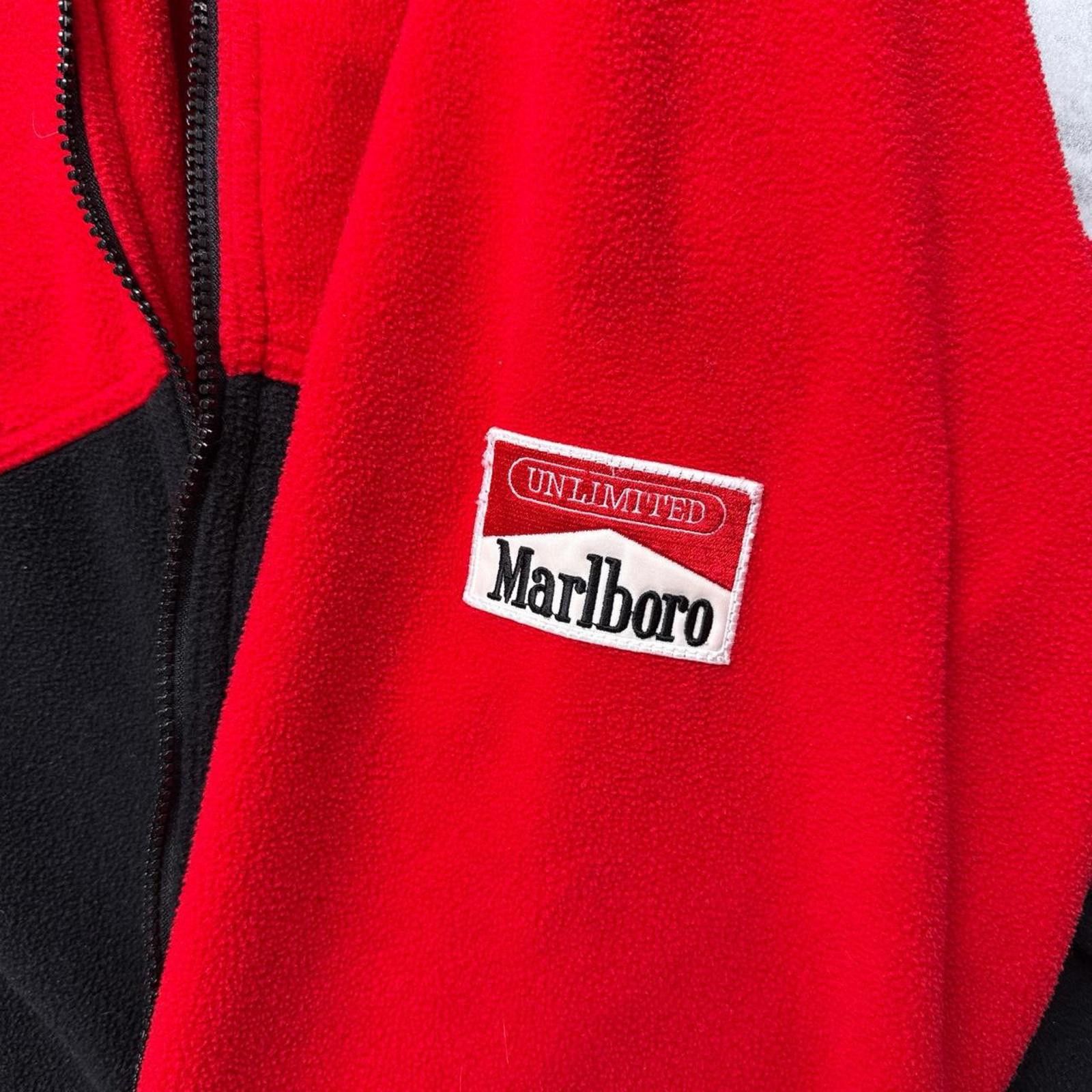 Marlboro Y2K Marlboro 00s Red Zip Up Jacket Size US L / EU 52-54 / 3 - 8 Thumbnail