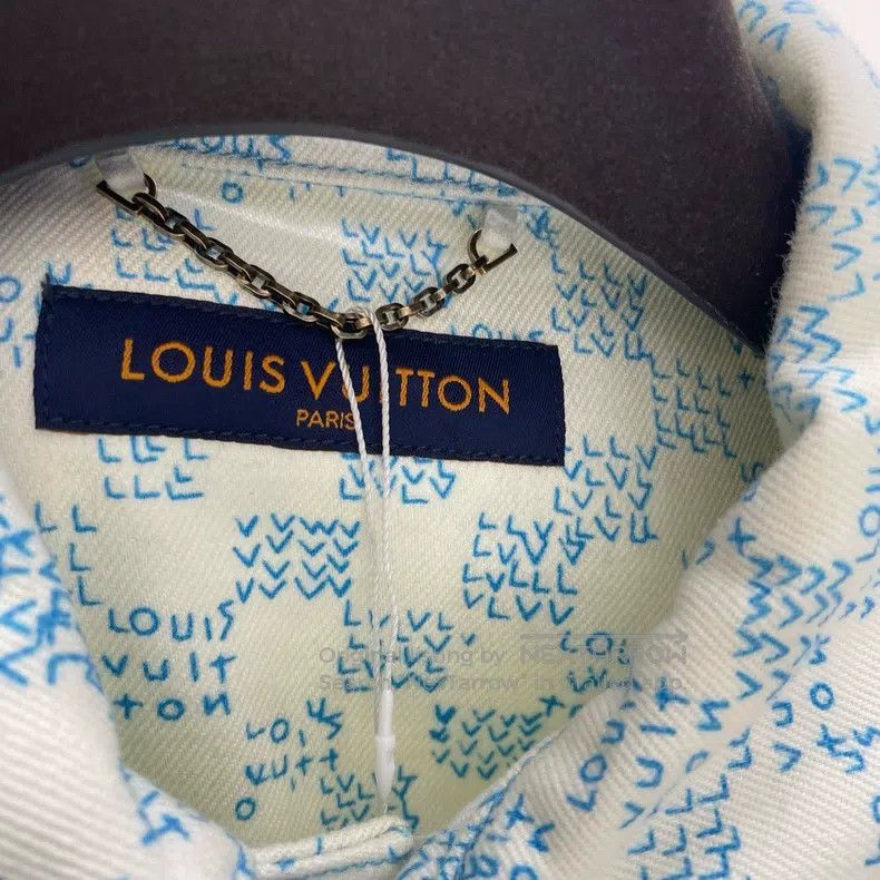 Louis Vuitton Louis Vuitton Snow mountain short sleeve full logo shirt Size US XL / EU 56 / 4 - 4 Thumbnail