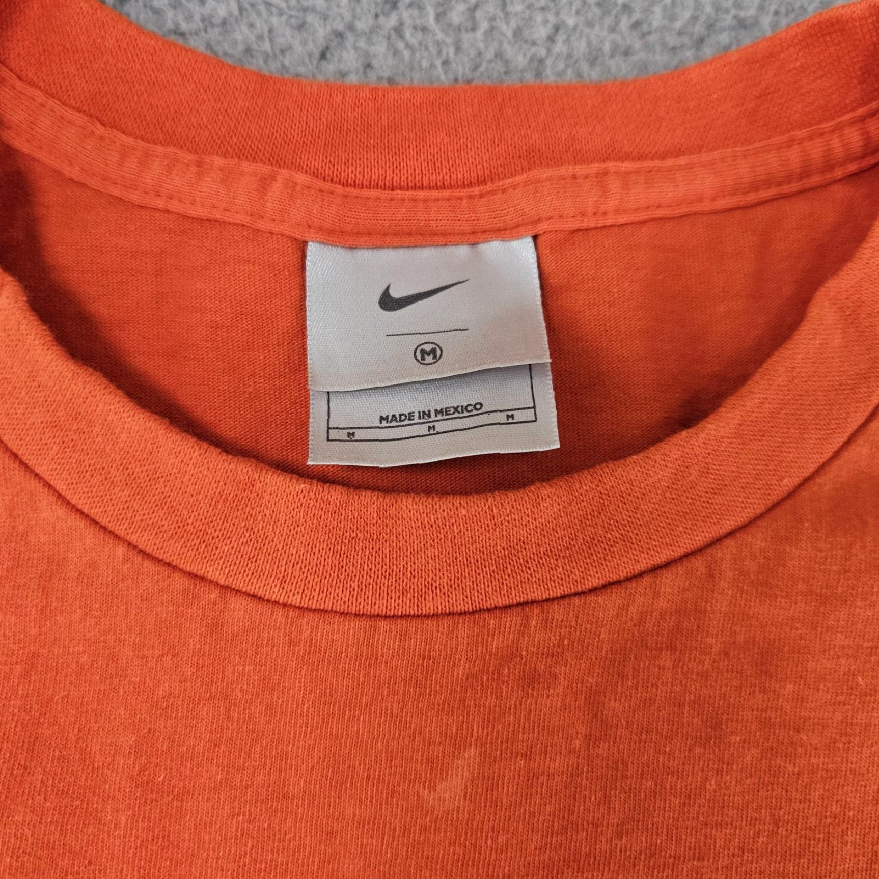 Nike VINTAGE Nike Honolulu Marathon Finisher Shirt Mens M Orange 2000 Running Shirt Size US M / EU 48-50 / 2 - 3 Thumbnail