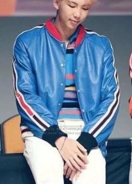 Gucci blue leather logo bomber jacket from gucci. Size US L / EU 52-54 / 3 - 5 Thumbnail