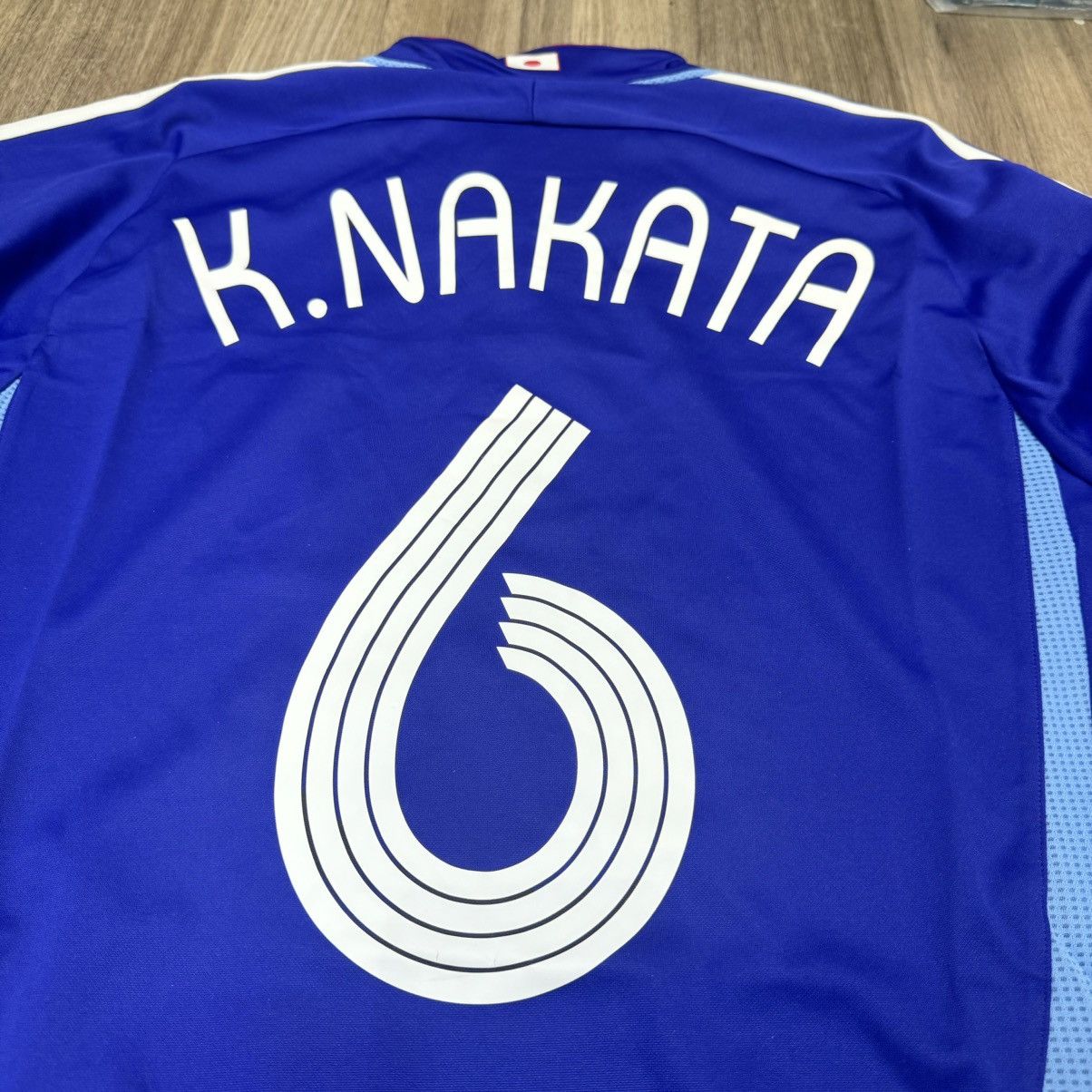 Adidas Japan WC2006 home shirt #6 K.Nakata (bnwt) Size US L / EU 52-54 / 3 - 4 Thumbnail