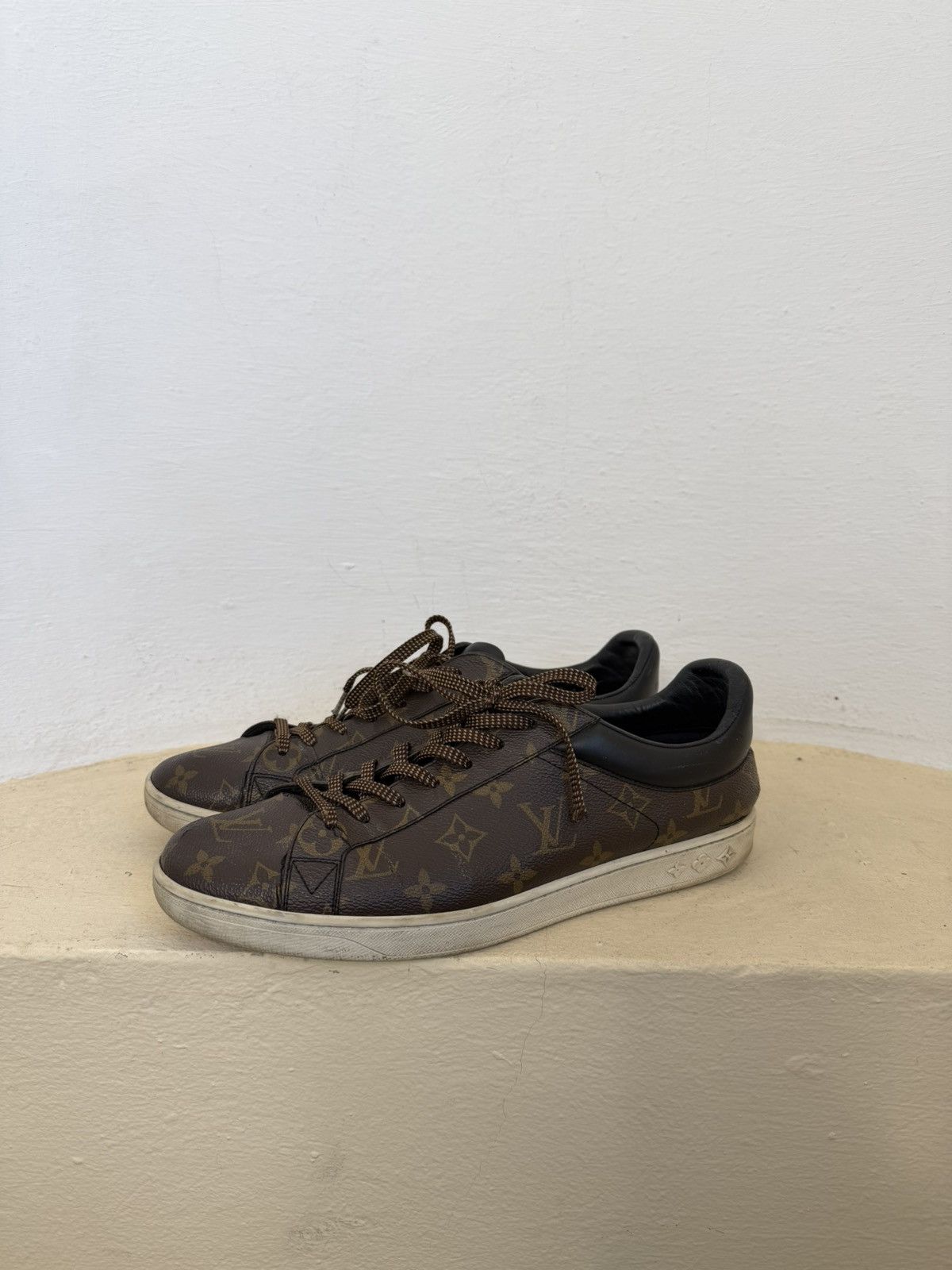 Louis Vuitton Louis Vuitton Leather Brown Low-Top Men‘s Sneakers Size 43 Size US 8.5 / EU 41-42 - 1 Thumbnail