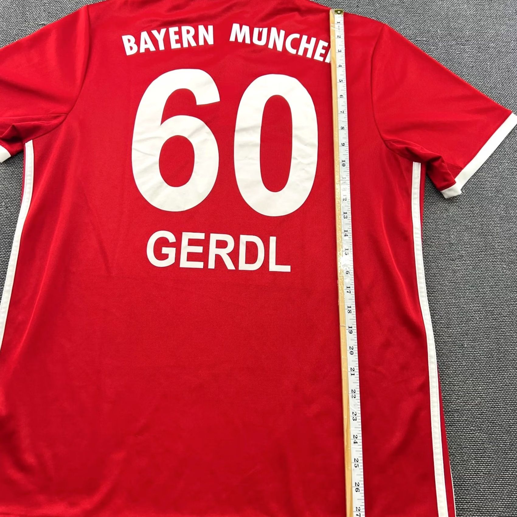 Adidas Adidas Bayern Munich 2016 2017 Home Football Shirt Jersey Mens Large Red Size US L / EU 52-54 / 3 - 6 Thumbnail