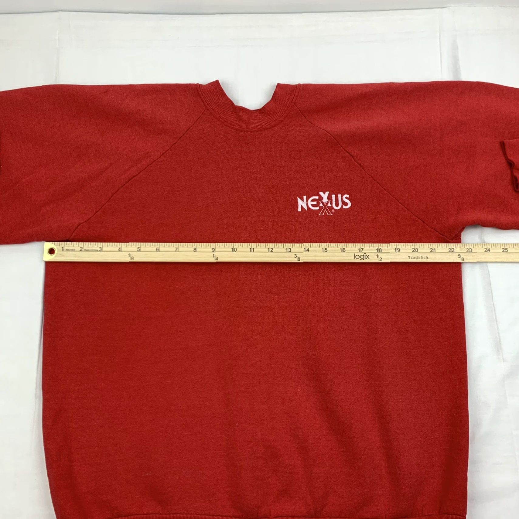 Fruit Of The Loom VINTAGE Fruit of the Loom Nexus Hair Care Sweatshirt XL Red Embroidered Crewneck Activewear 90s Womens Size XL / US 12-14 / IT 48-50 - 7 Thumbnail