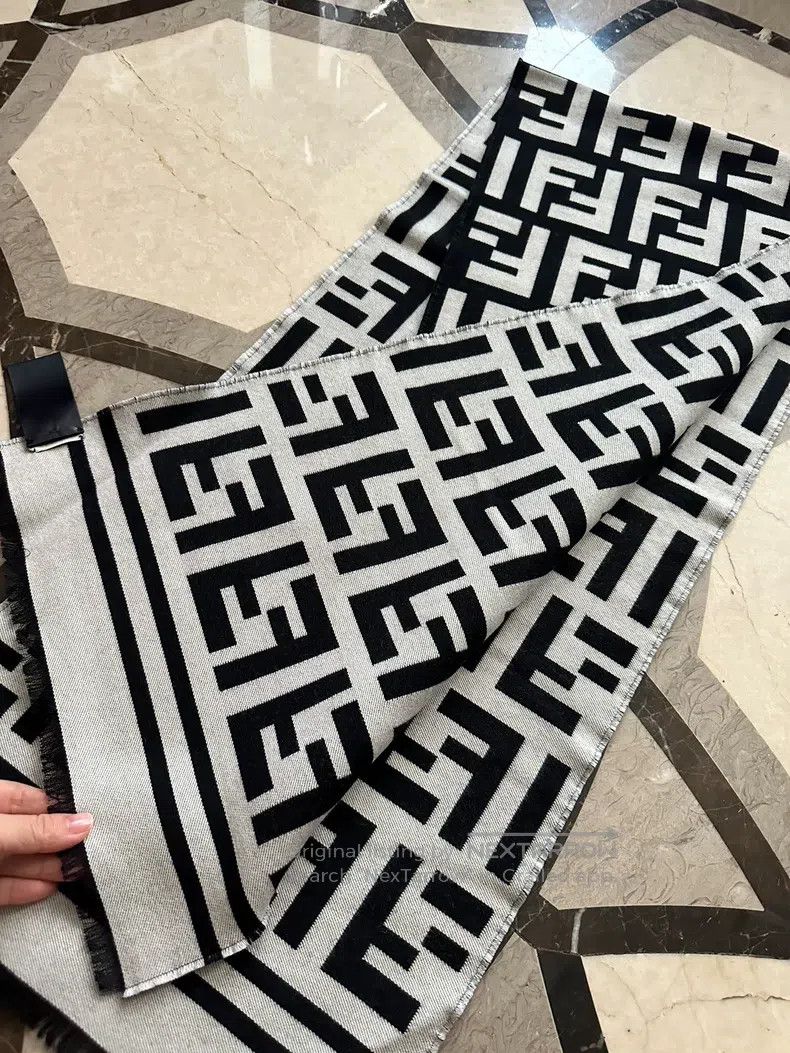 Fendi Fendi Black and White Monogram Scarf Size ONE SIZE - 3 Thumbnail