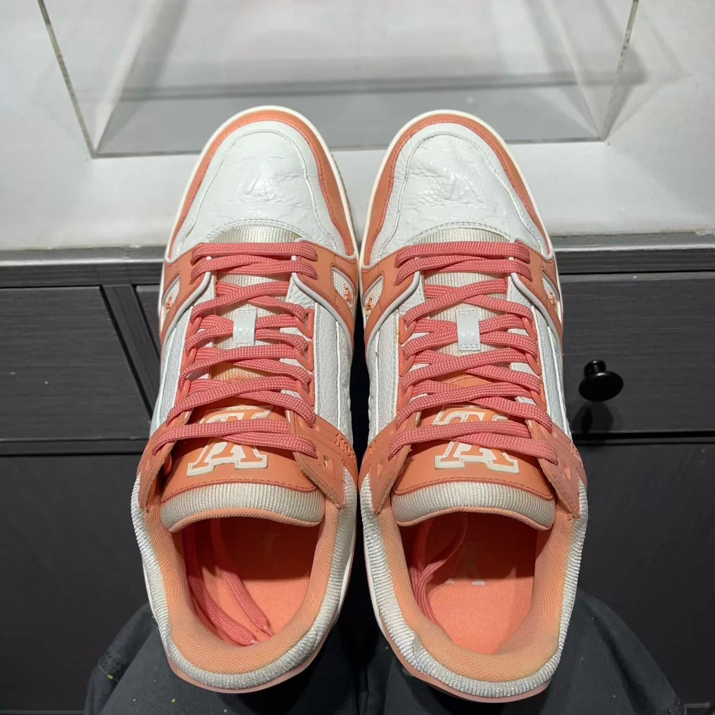 Louis Vuitton LV Trainer Peach 41.5 Near New Size US 8.5 / EU 41-42 - 8 Thumbnail
