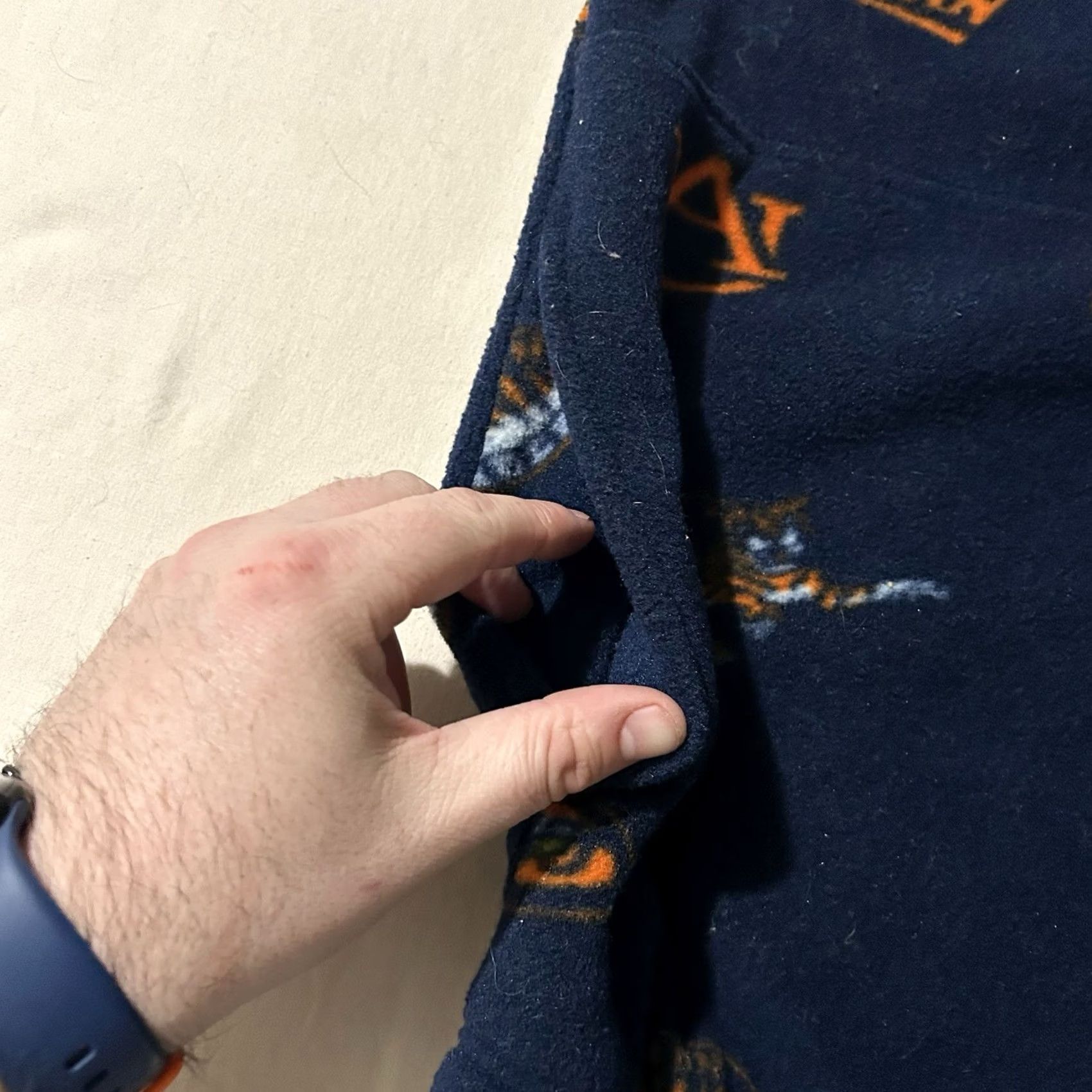Vintage VINTAGE Auburn Tigers All Over Print Fleece Vest Women S Blue Small Size S / US 4 / IT 40 - 3 Thumbnail