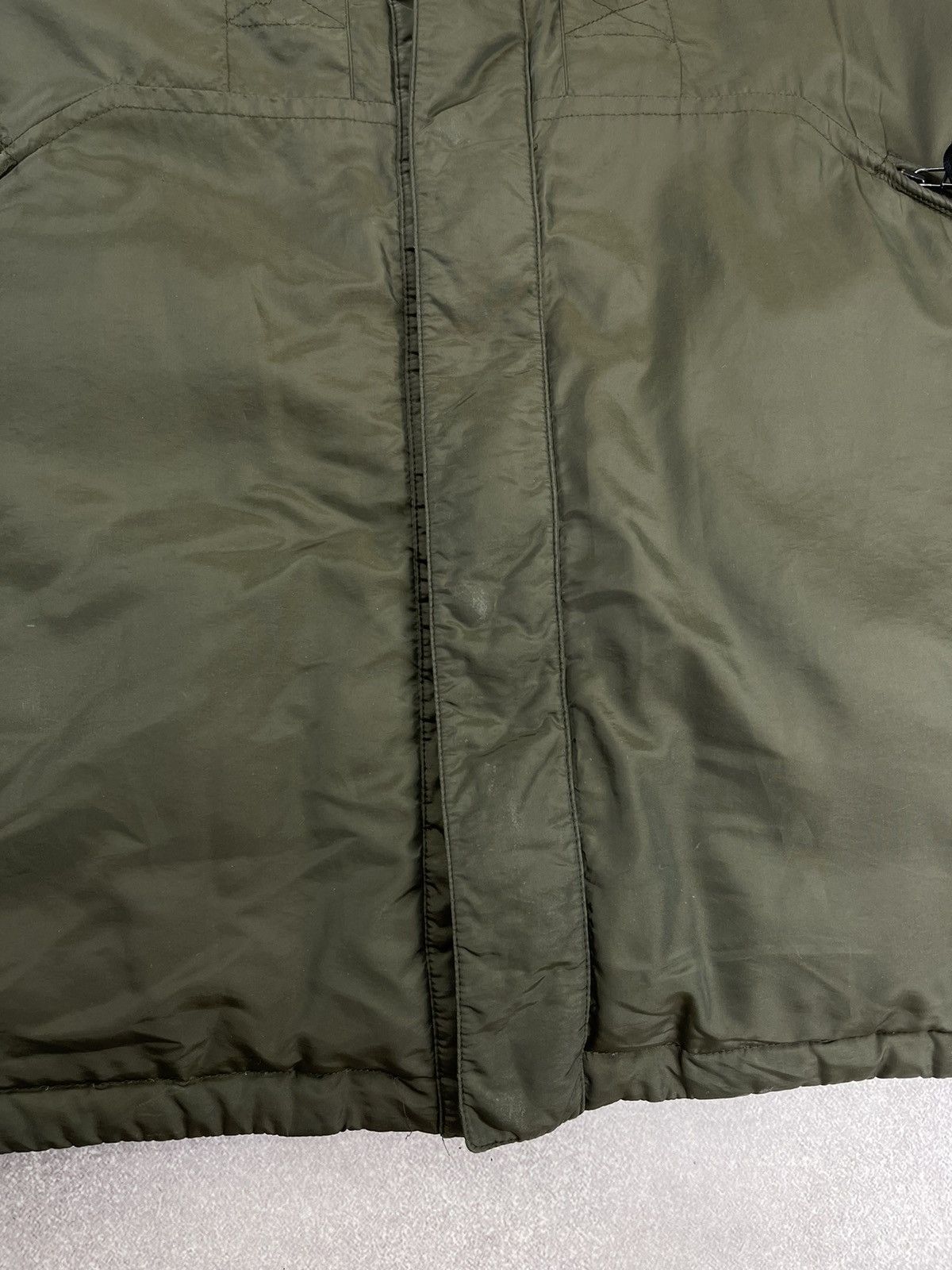 Burberry × Vintage Vintage Burberry London Jacket Khaki Size 54 Size US L / EU 52-54 / 3 - 7 Thumbnail