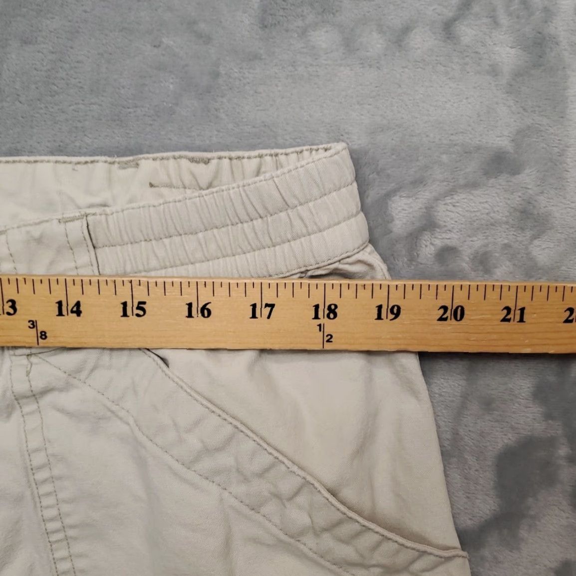 Alexander Julian VINTAGE Alexander Julian Colours Shorts Mens 38 Cargo Canvas Elastic Waist Hike Outdoors Beige Cargo Pocket Mens Size US 38 / EU 54 - 6 Thumbnail