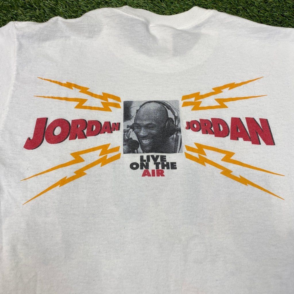 Nike Vintage Nike Air Jordan "Jamming Radio Frequency" Shirt, M Size US M / EU 48-50 / 2 - 4 Thumbnail