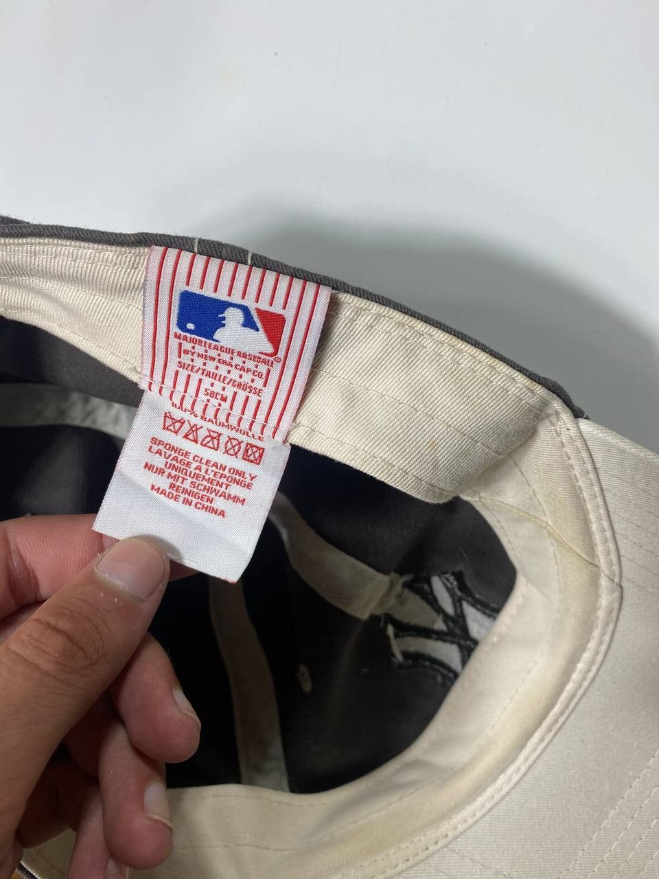 Vintage New York Yankees Vintage Strap Back Hat Size ONE SIZE - 13 Thumbnail
