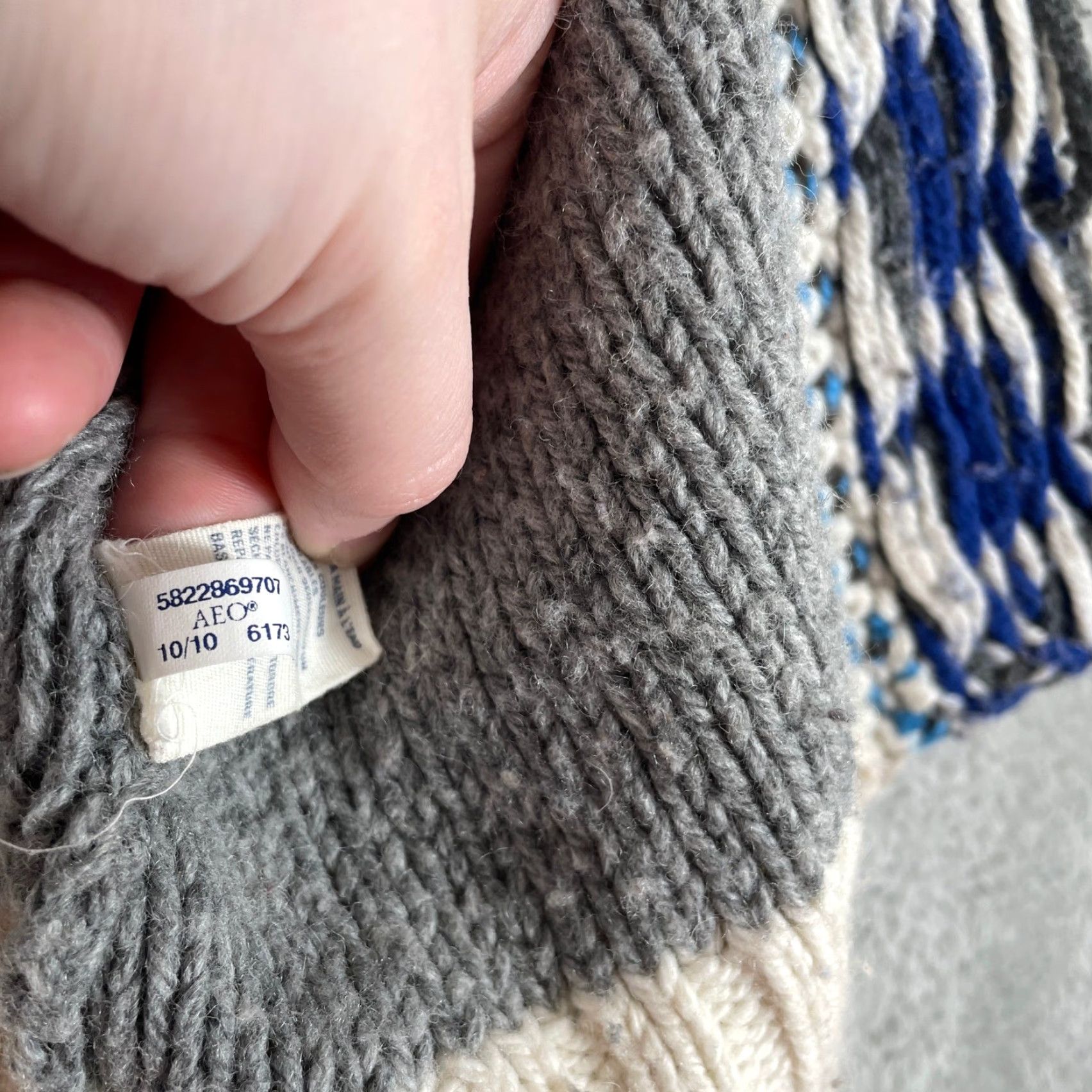American Eagle Outfitters VINTAGE American Eagle Cardigan Womens L Gray Striped Chunky Wool Blend Y2K Size L / US 10 / IT 46 - 7 Thumbnail