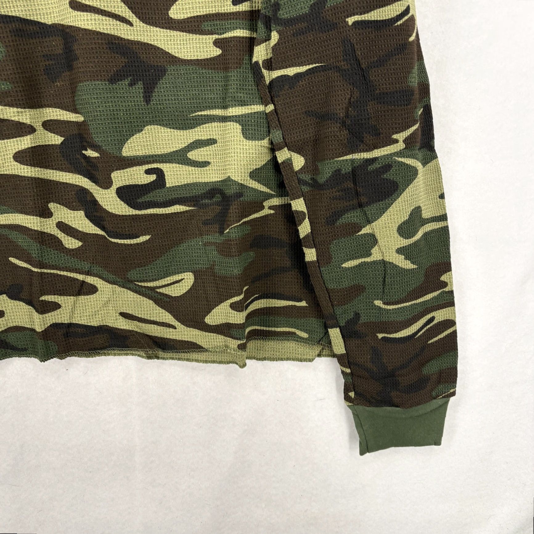 Rothco Rothco Shirt Mens 4XL Green Camo Thermal Long Sleeve Crew Neck Military Rugged Size US XXL / EU 58 / 5 - 3 Thumbnail