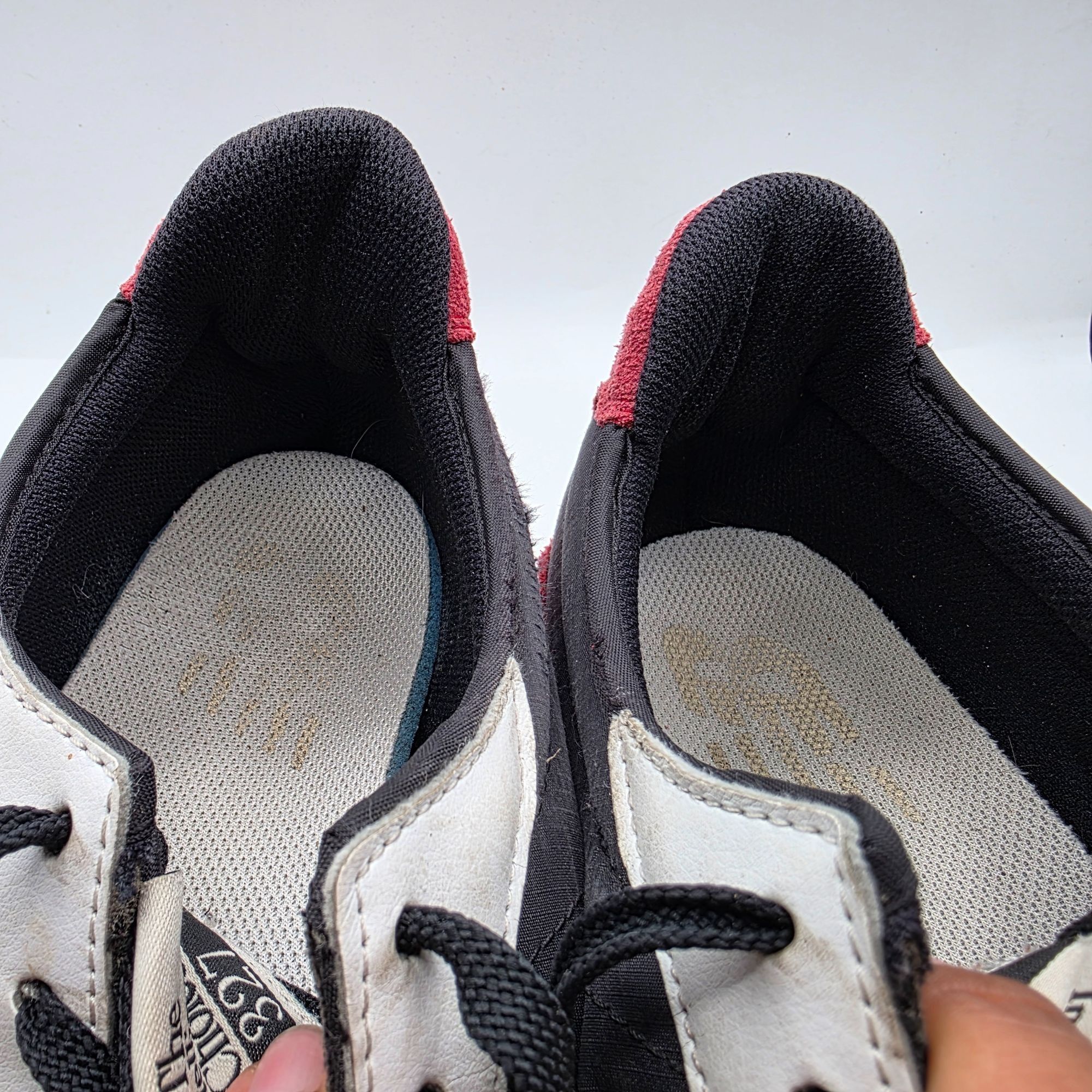 New Balance New Balance 327 Black Team Red Mens Size 13 Shoes Retro Runn Size US 13 / EU 46 - 9 Thumbnail