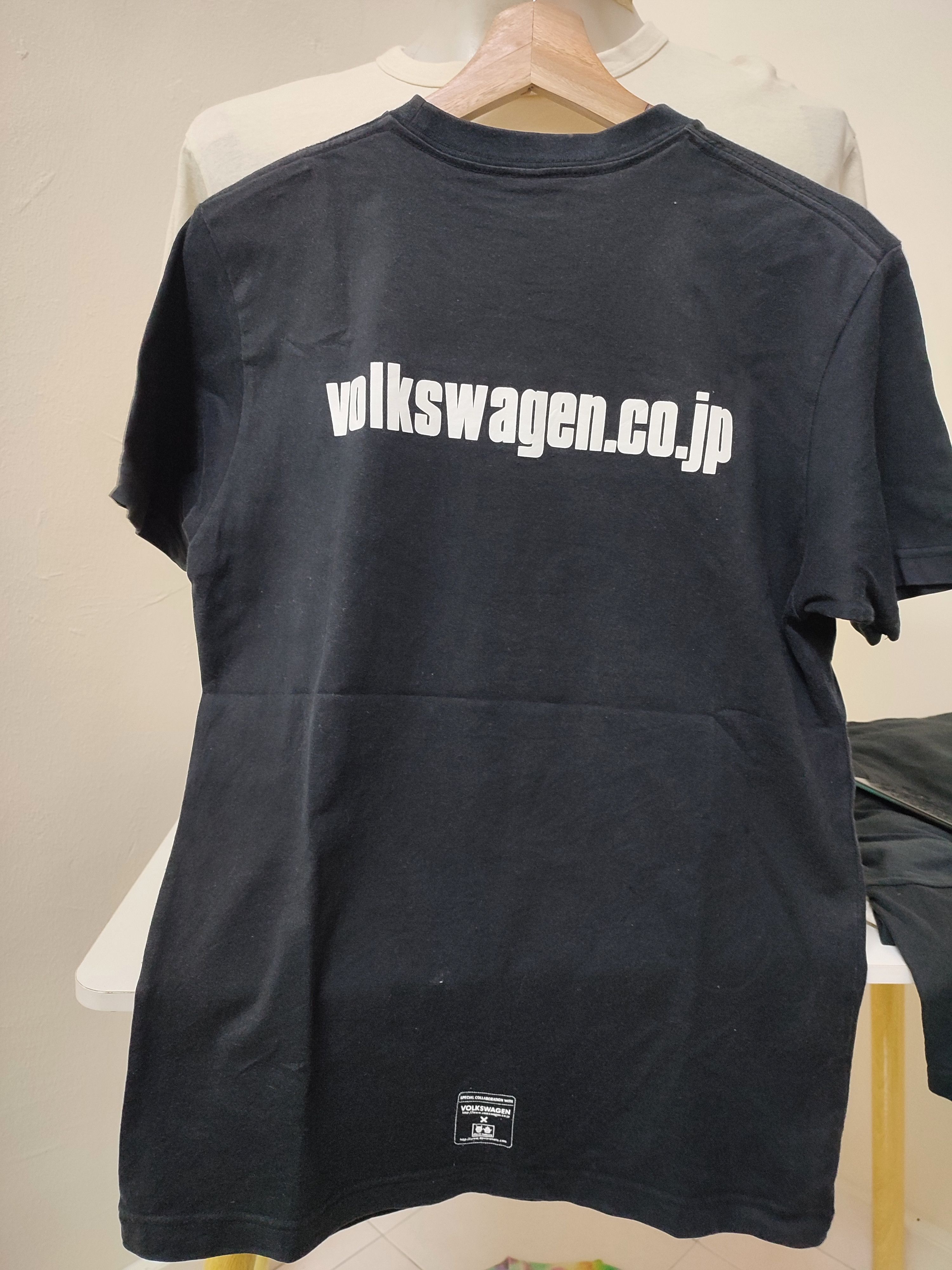 Japanese Brand 💥Crazy💥 VOLKSWAGEN X UNIQLO VINTAGE TEE Size US S / EU 44-46 / 1 - 1 Thumbnail