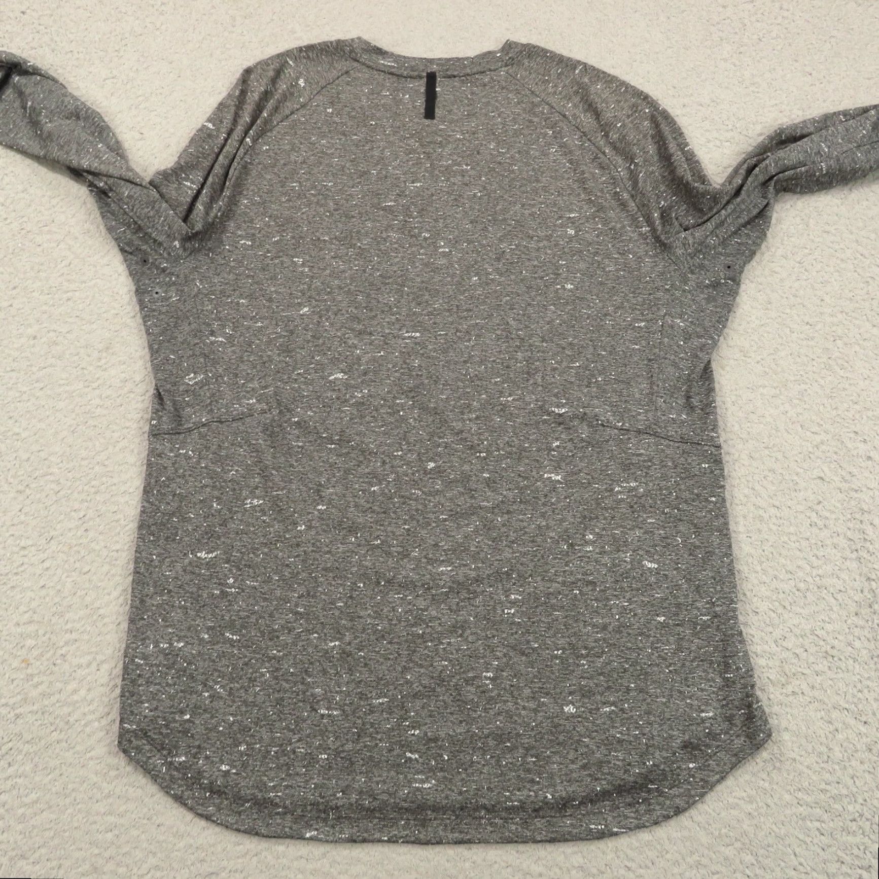 Lululemon Lululemon Shirt Mens Medium Heather Grey Long Sleeve Free Form Pullover Vented Size US M / EU 48-50 / 2 - 5 Thumbnail