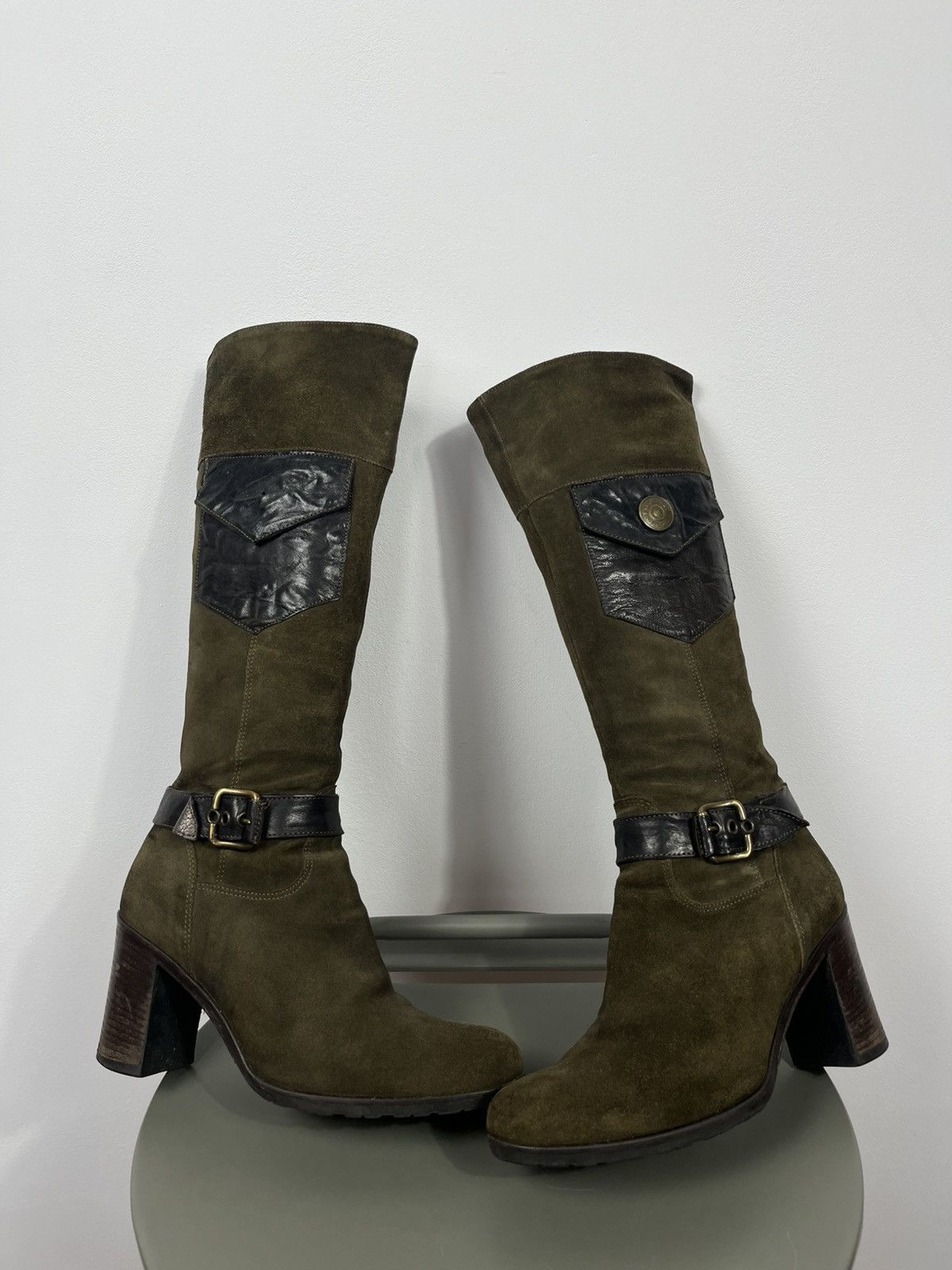 Other Janet Janet Suede Knee High Boots Pocket Detail Size 39.5 Size US 9 / IT 39 - 1 Thumbnail