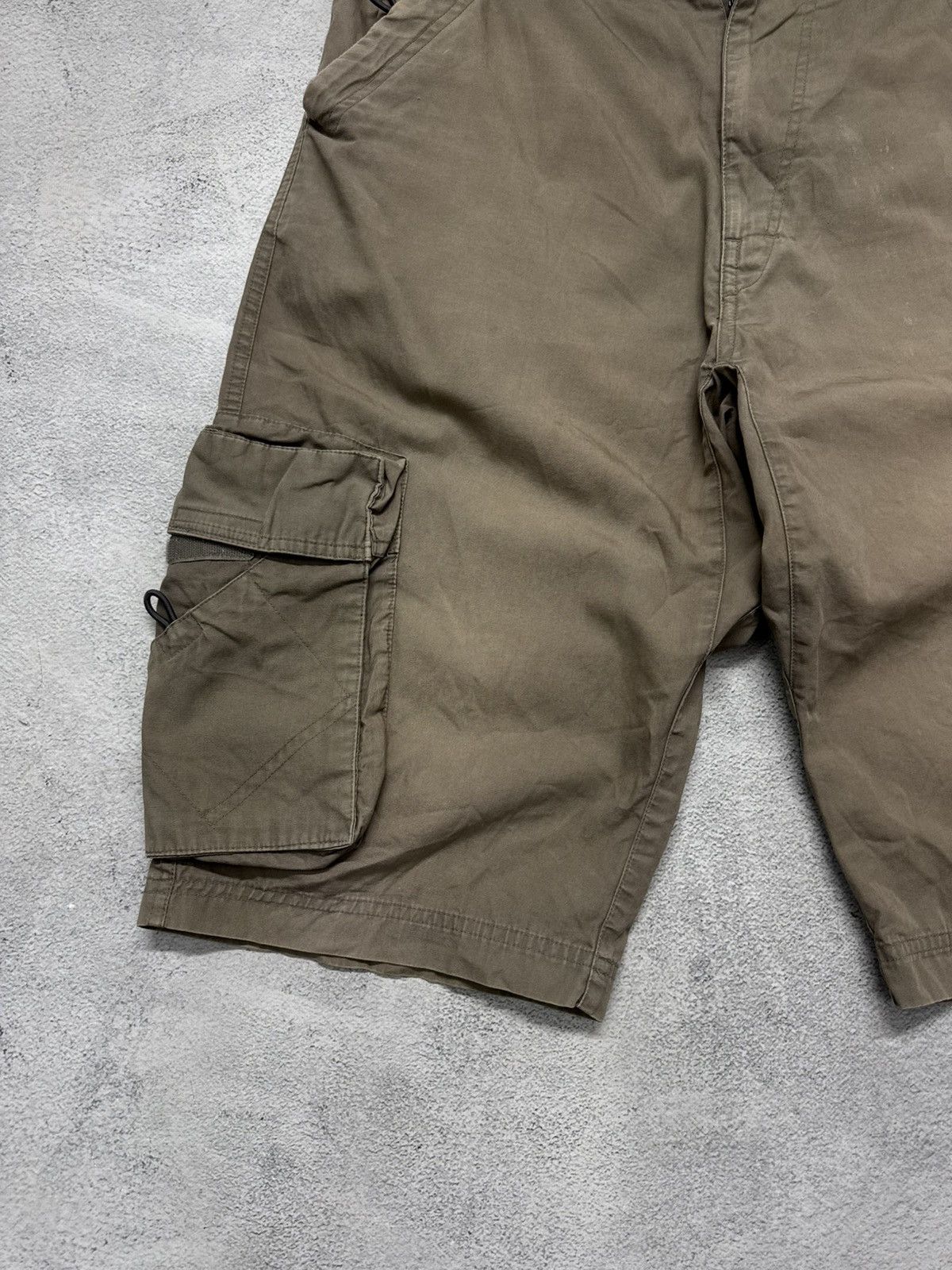 Nike Vintage Y2k Nike Swoosh Cargo Shorts Size US 32 / EU 48 - 9 Thumbnail