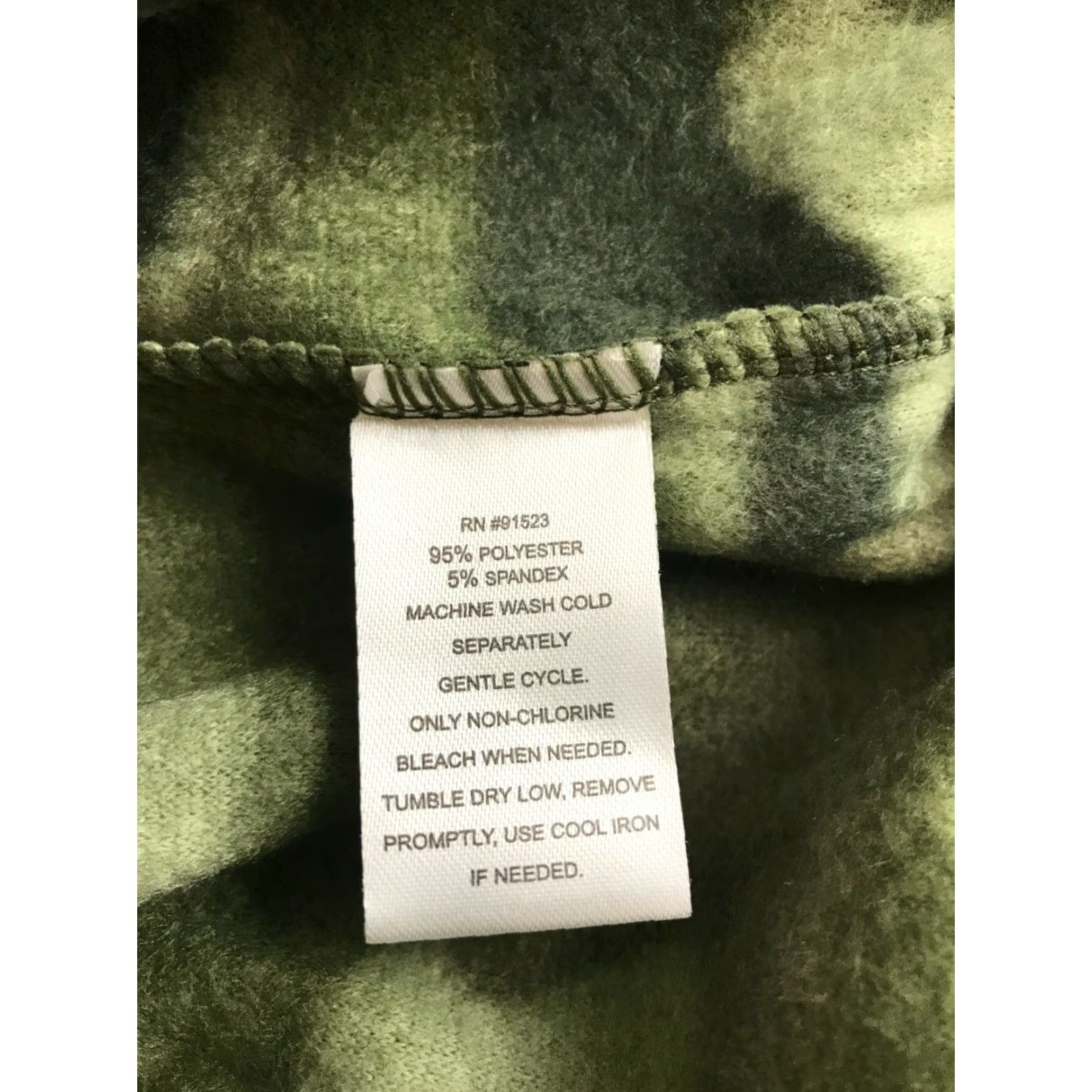 Vintage Derek Heart Sweatshirt Women's Size M Green Camo Fleece Cowl Neck Drawstring Pullover Shirt Mens? Size M / US 6-8 / IT 42-44 - 6 Thumbnail