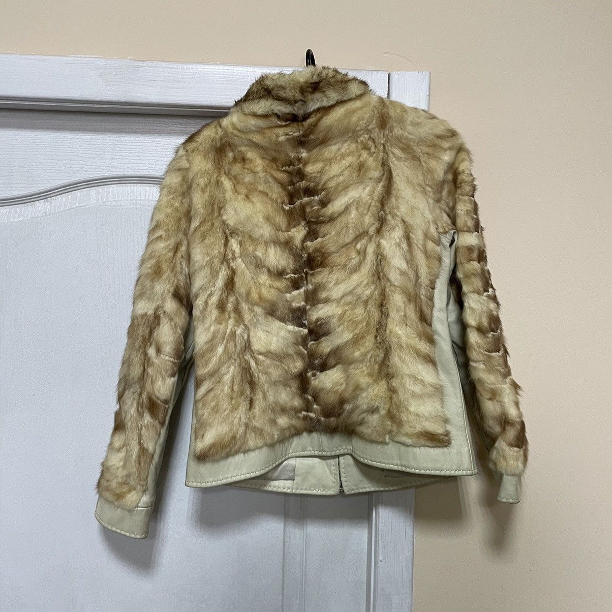 Enchantment Enchantement Fox Fur Mohair bomber faux mohair mesh Jacket Size M / US 6-8 / IT 42-44 - 2 Thumbnail