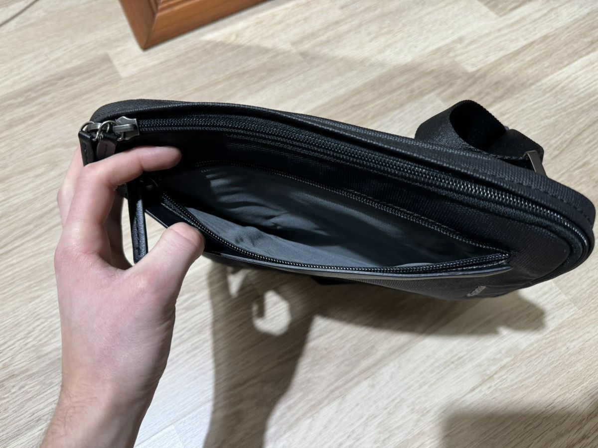 Designer × Mandarina Duck Mandarina Duck crossbody bag Size ONE SIZE - 6 Thumbnail