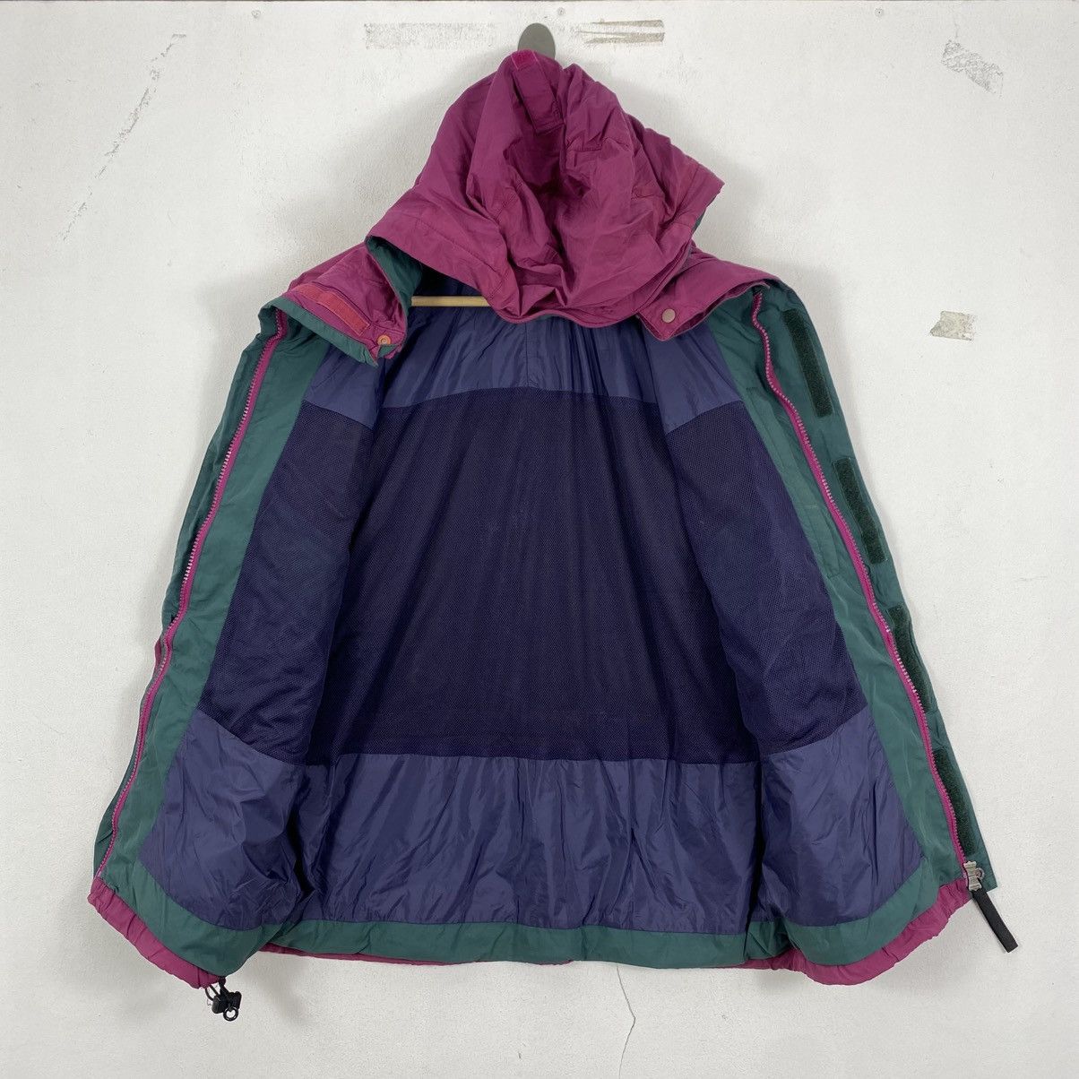 Montbell Vintage 90s Montbell Gore-Tex Mountain Parka Jacket Purple S Size US S / EU 44-46 / 1 - 5 Thumbnail