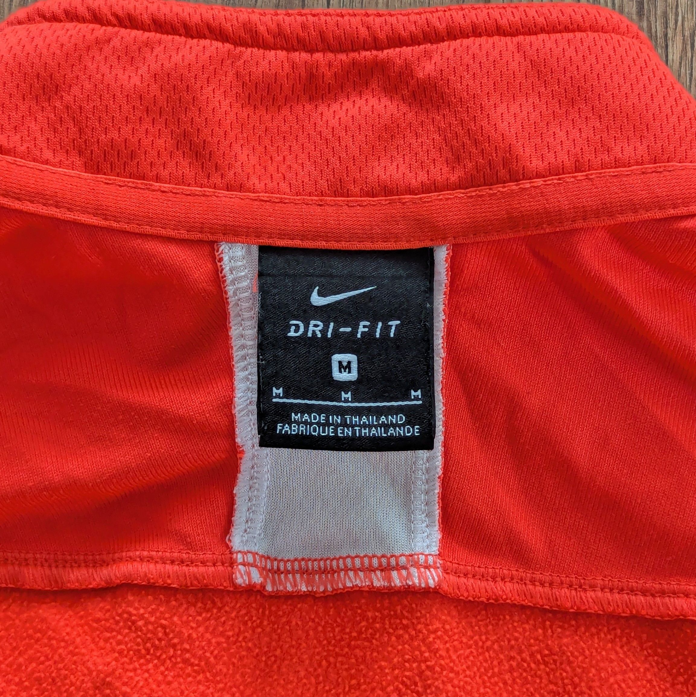 Nike SV Wehen Wiesbaden #17 Football NIKE Academy 19 Pullover Size US M / EU 48-50 / 2 - 12 Thumbnail
