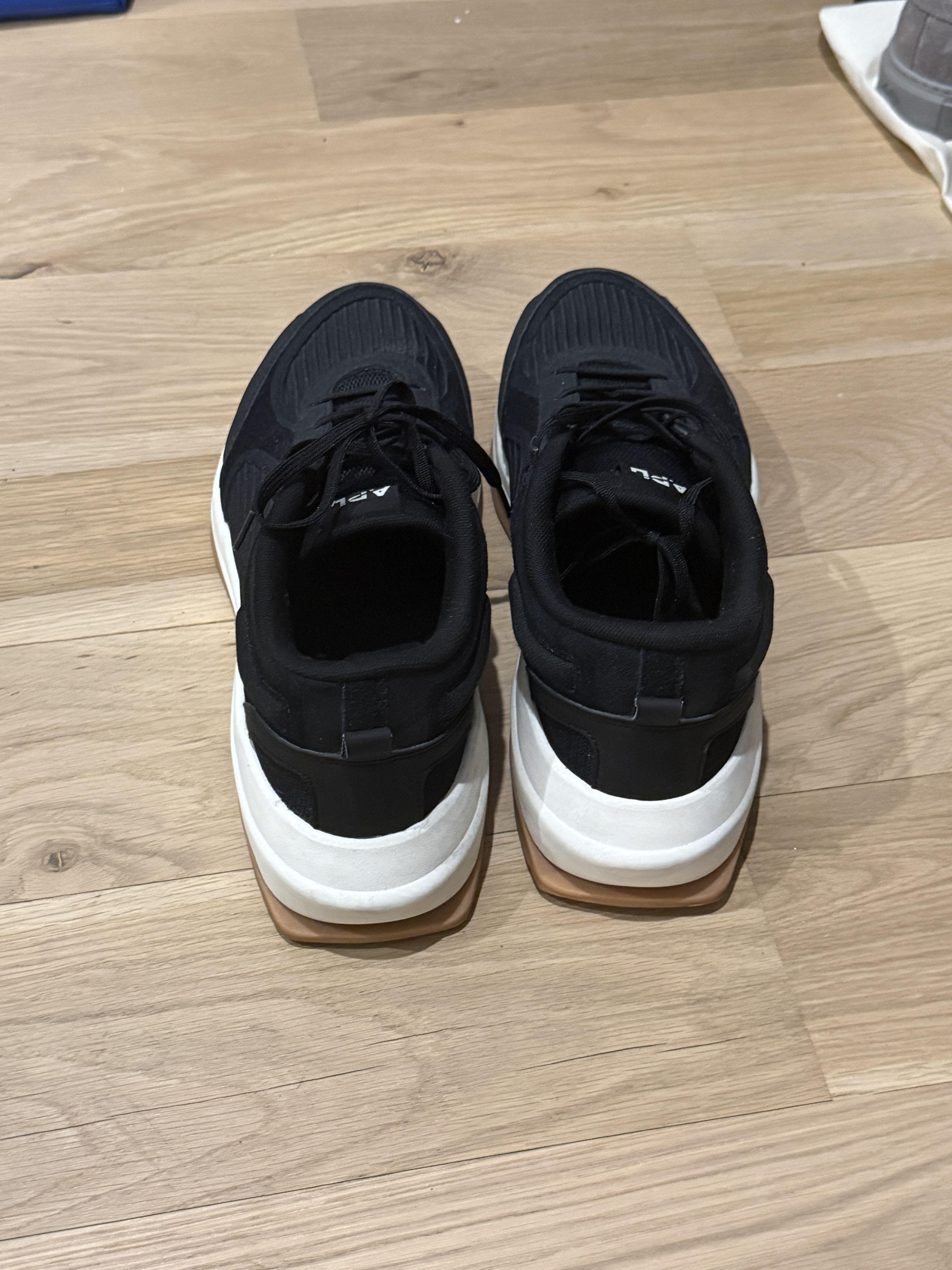 Athletic Propulsion Labs Men's Jogger Black Ivory Gum APL Size US 13 / EU 46 - 5 Thumbnail