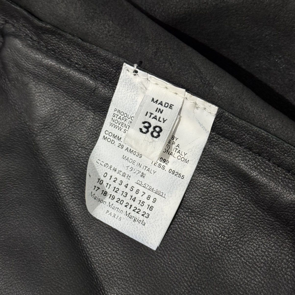 Maison Margiela Maison Margiela - Blank Tag - Reassembled Black Leather Size XS / US 0-2 / IT 36-38 - 11 Thumbnail