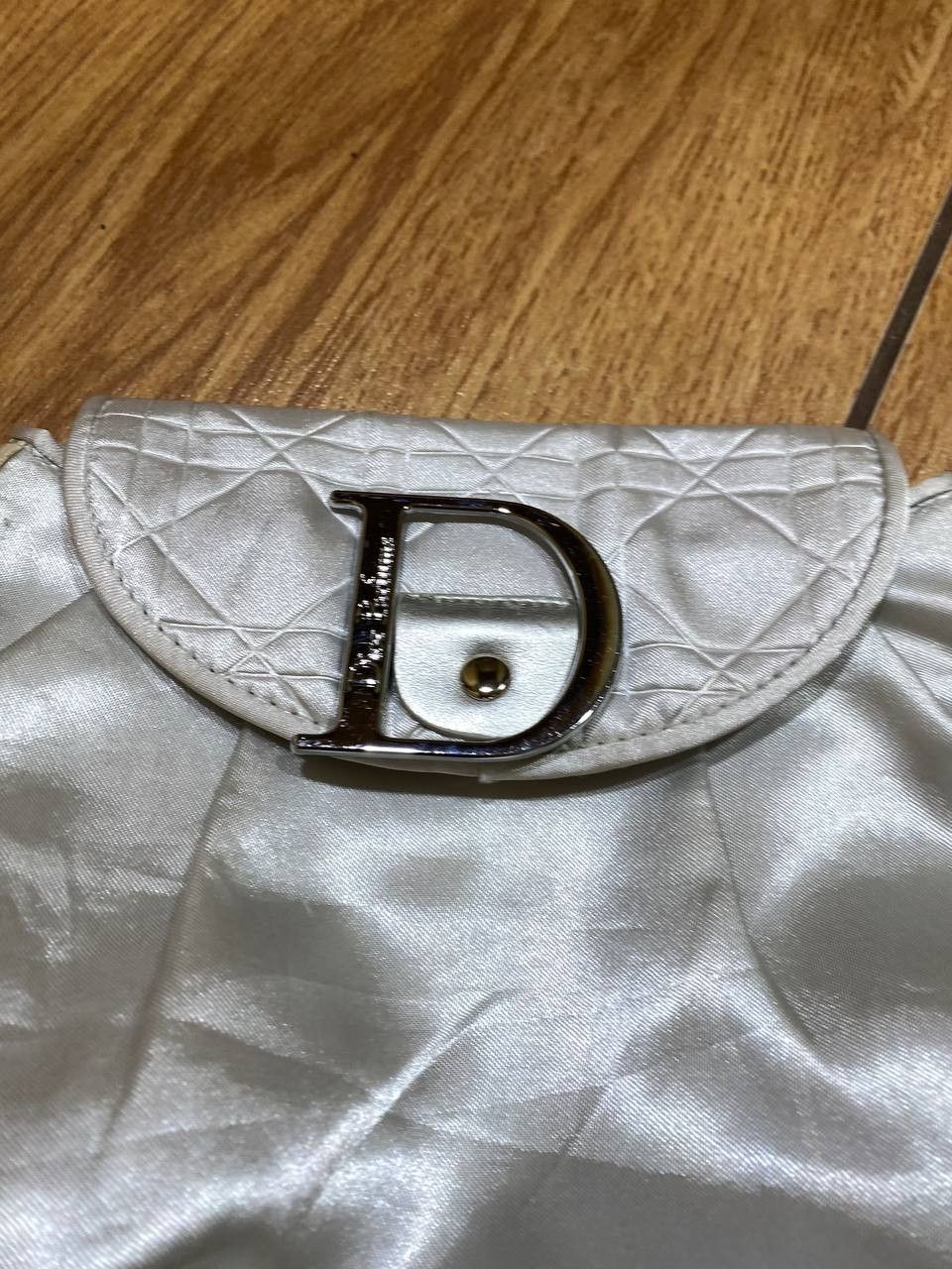 Dior Dior cosmetic small bag metallic logo pouch parfums Size ONE SIZE - 11 Thumbnail