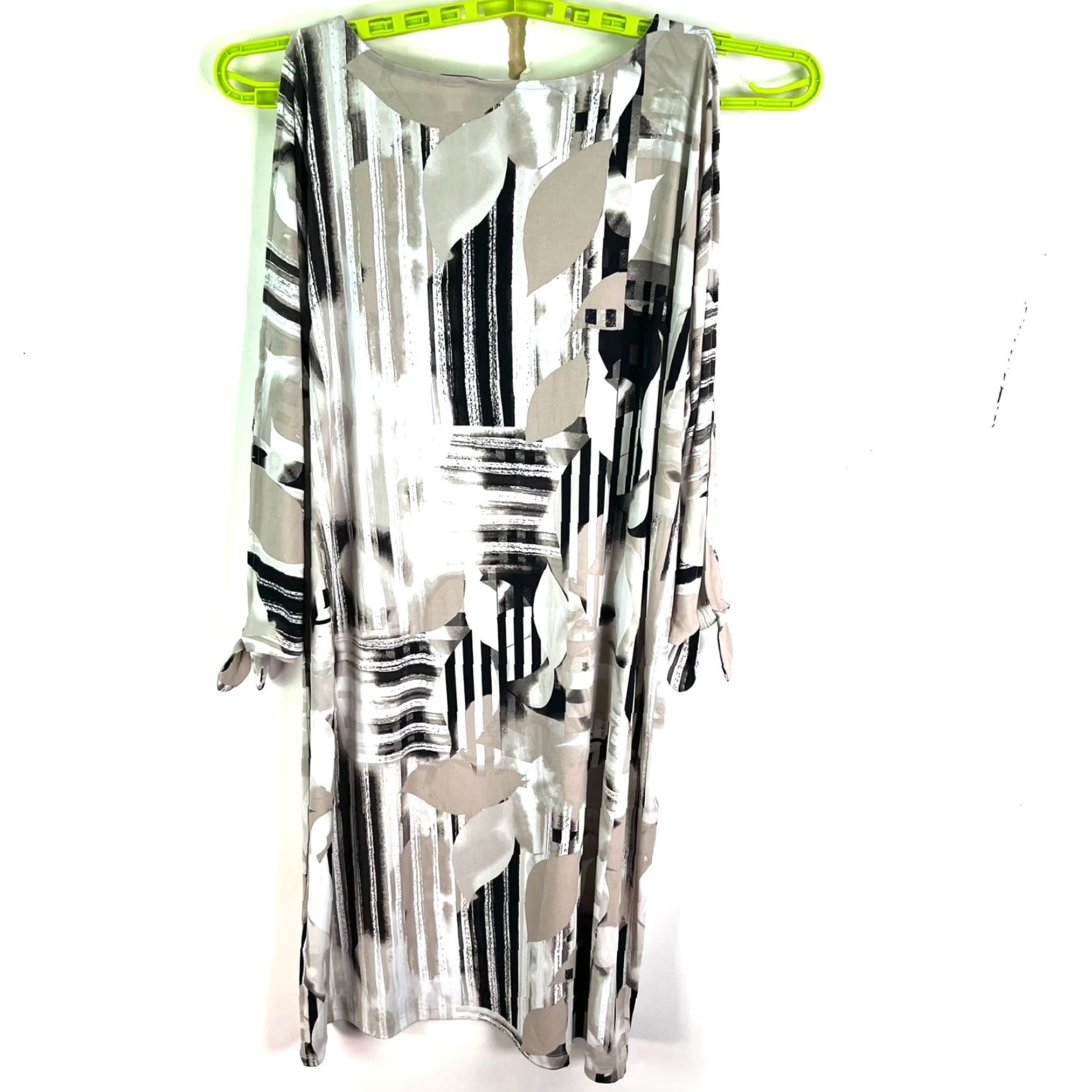 Vintage Chico's Dress Womens Size 3 Midi Beige/Black/White Cold Shoulder Geometric Chiffon 3/4 Sleeve Cocktail Workwear Size XS / US 0-2 / IT 36-38 - 5 Thumbnail