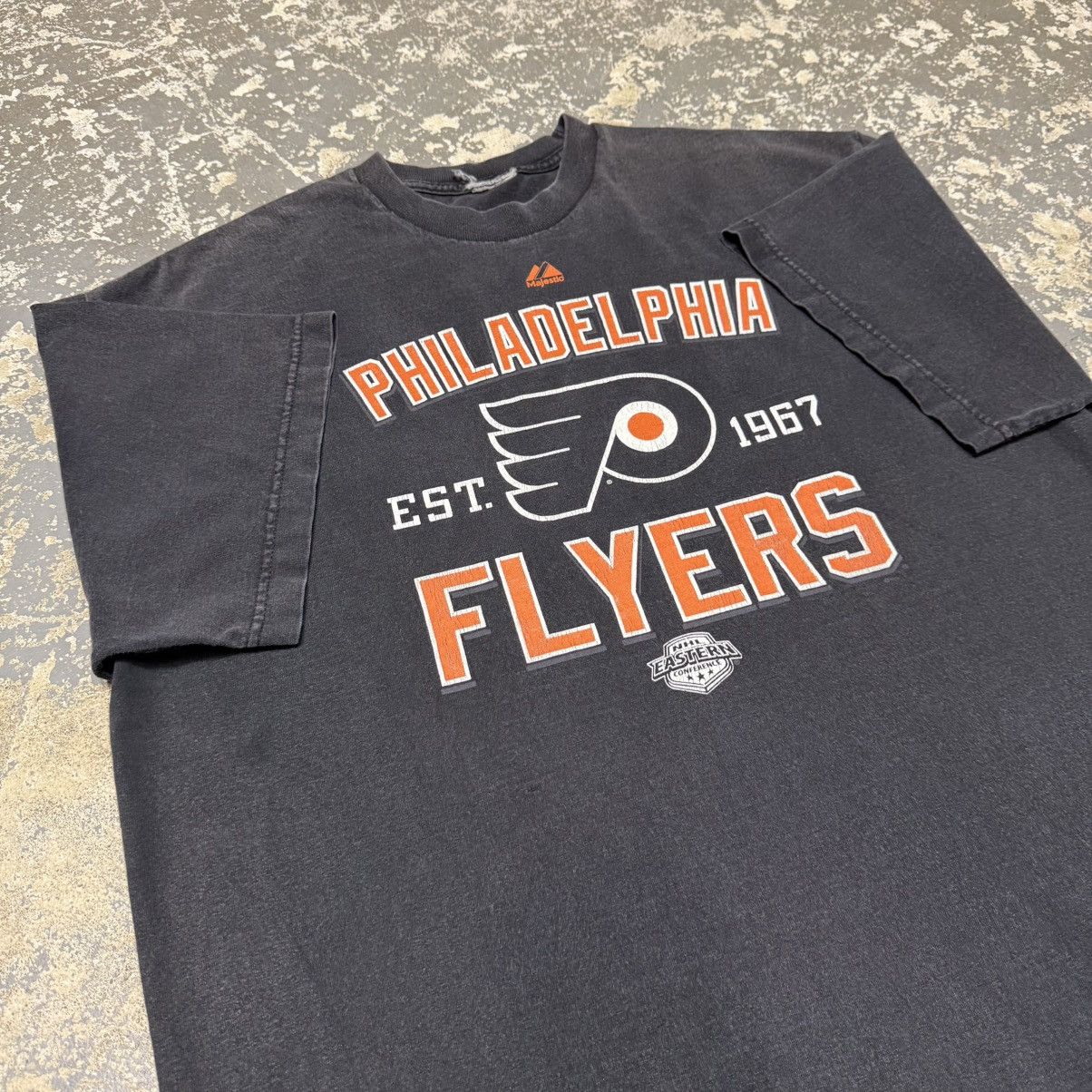 NHL Vintage Philadelphia Flyers Black/Orange 90s NHL Tshirt Size US XL / EU 56 / 4 - 7 Thumbnail