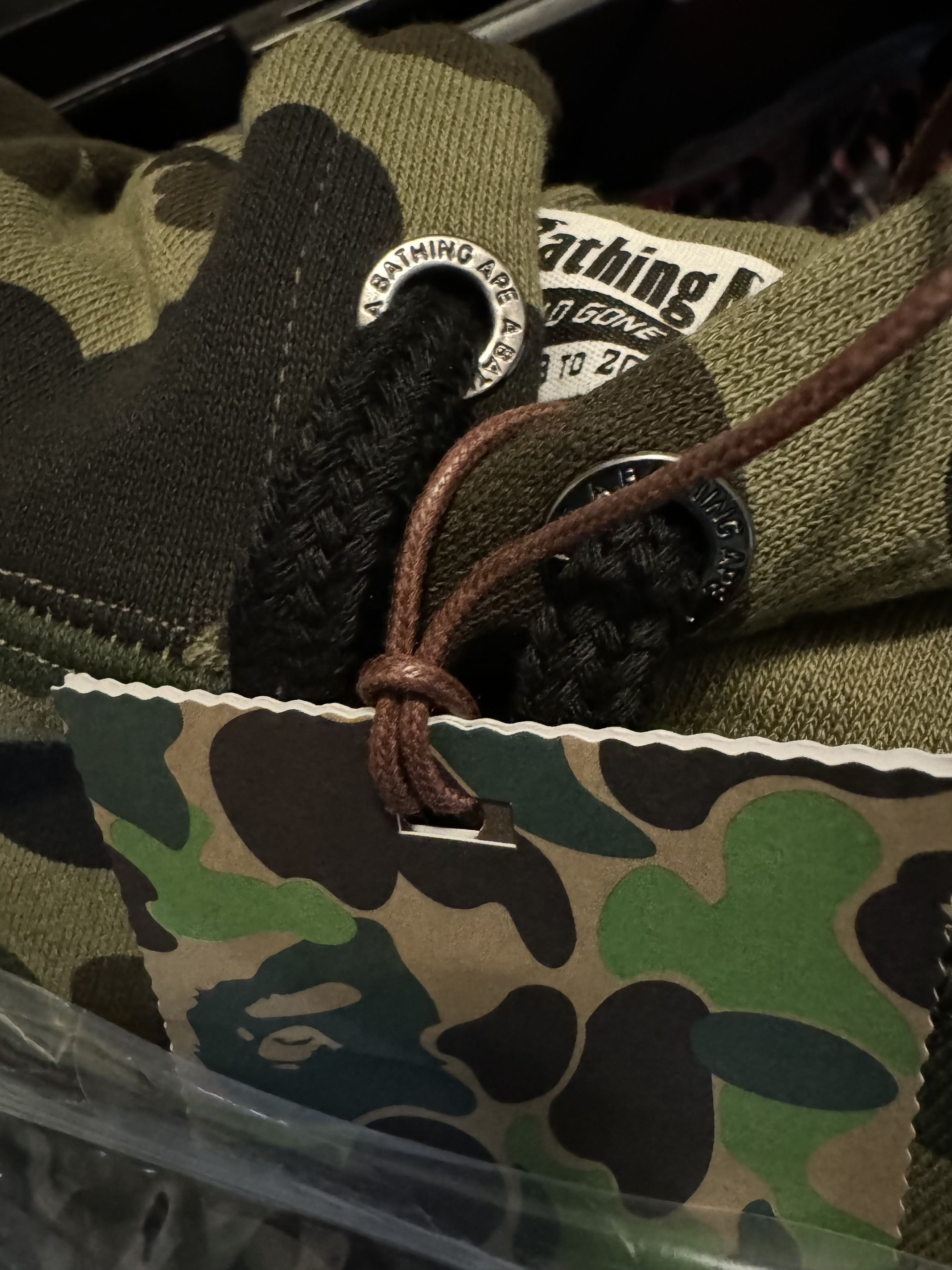 Bape 1st Camo Kanji Pullover Hoodie Size US XL / EU 56 / 4 - 6 Thumbnail