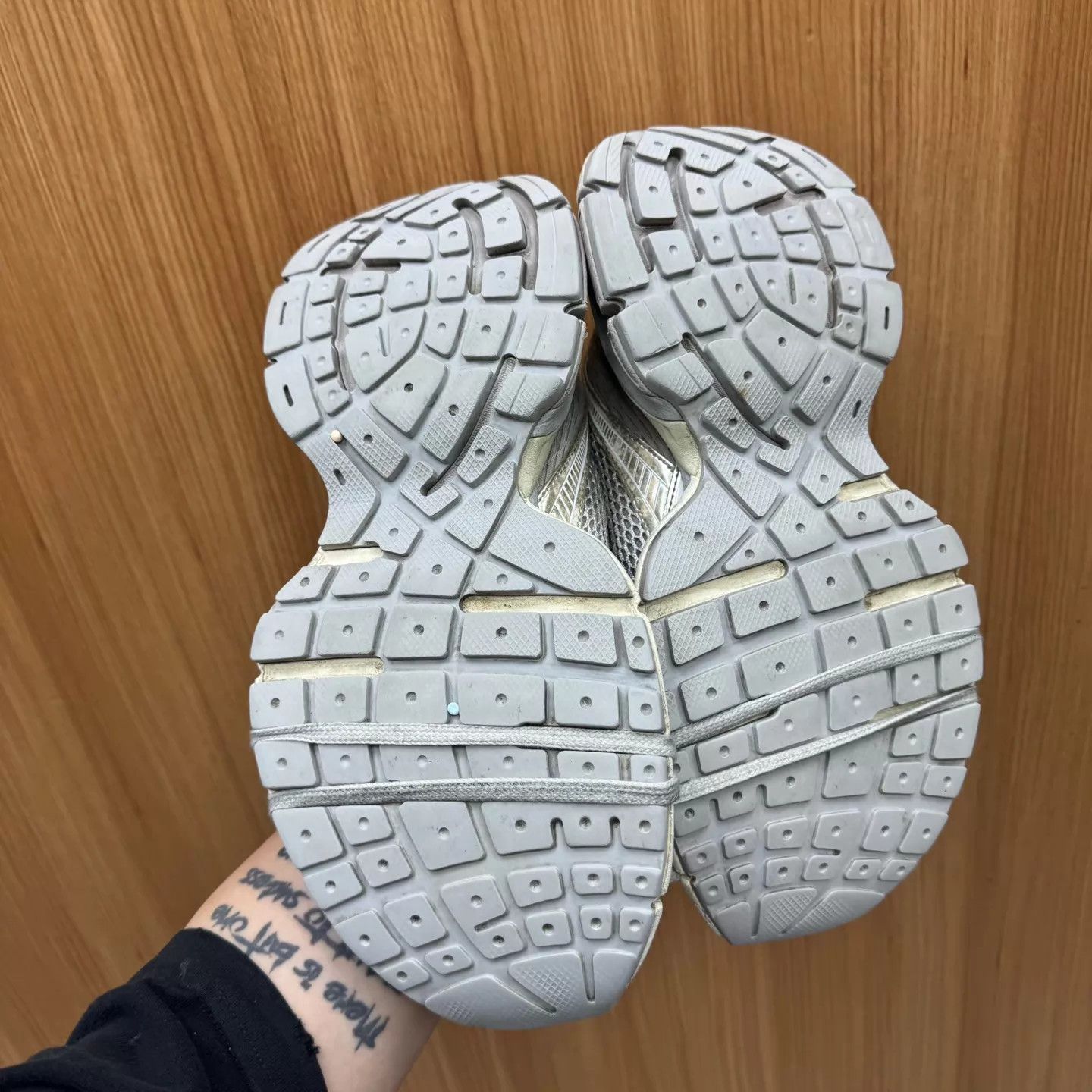 Balenciaga Balenciaga 3XL Light Beige Size 41 Strap Add-On New Size US 8 / EU 41 - 3 Thumbnail