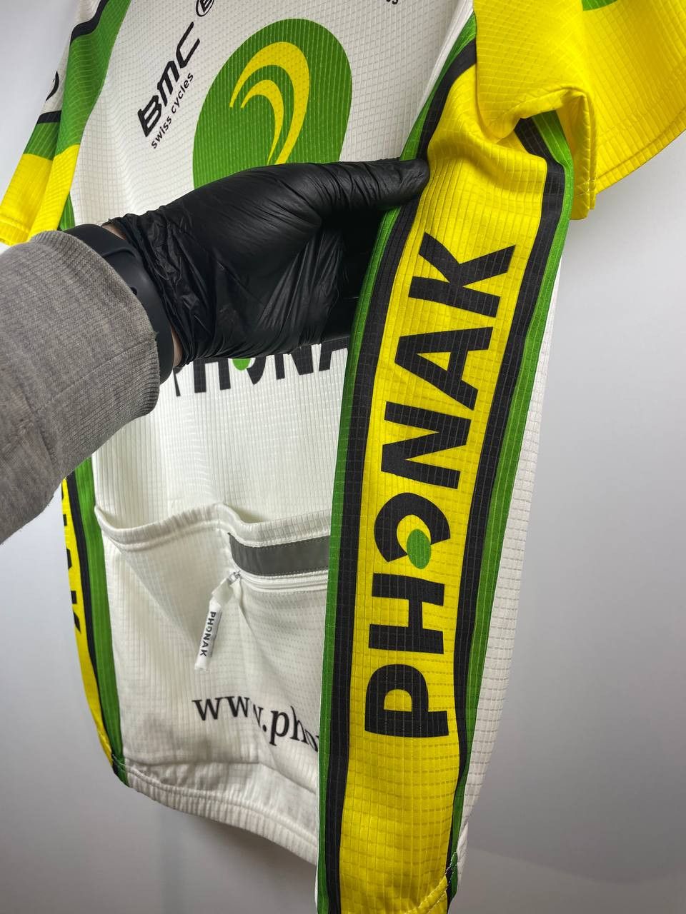 Bicycle × Vintage Vintage Phonak BMC Swiss Pro Team Cycling Jersey Size US L / EU 52-54 / 3 - 6 Thumbnail