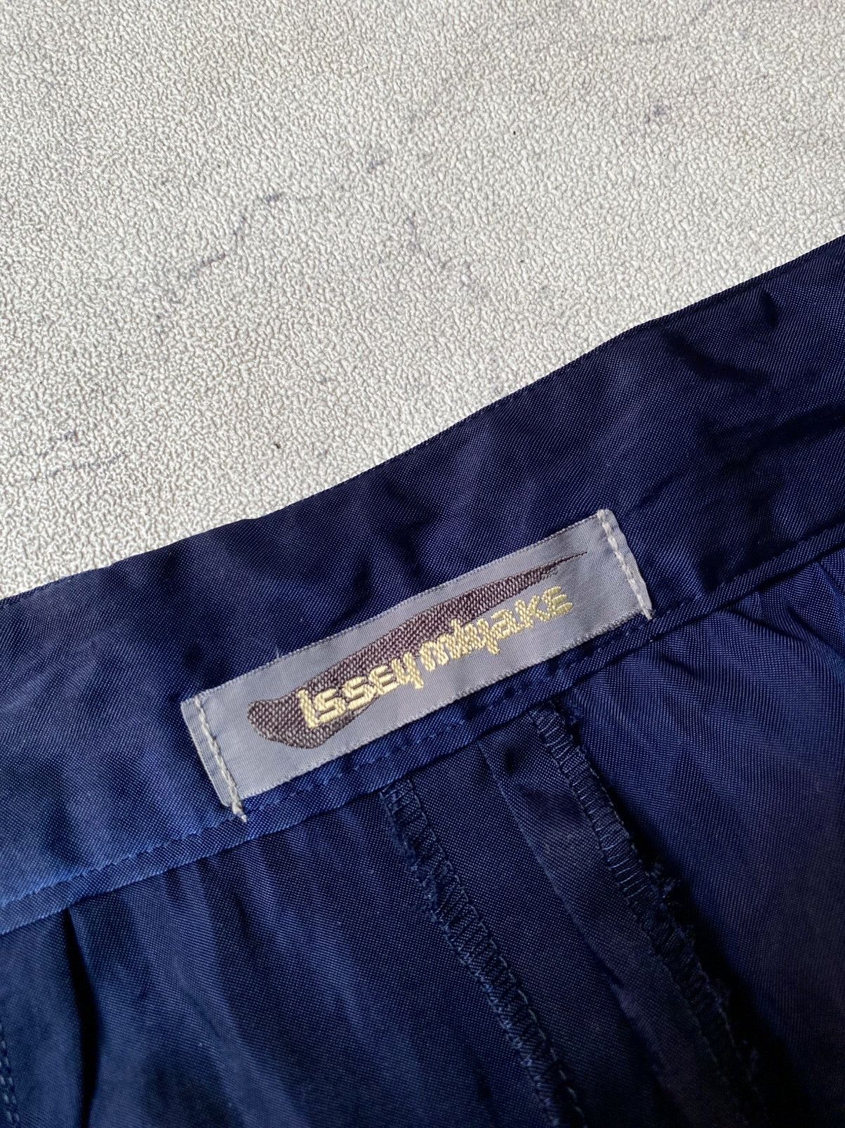 Issey Miyake 80s ISSEY MIYAKE Archive Trouser Pants Size 28" / US 6 / IT 42 - 11 Thumbnail