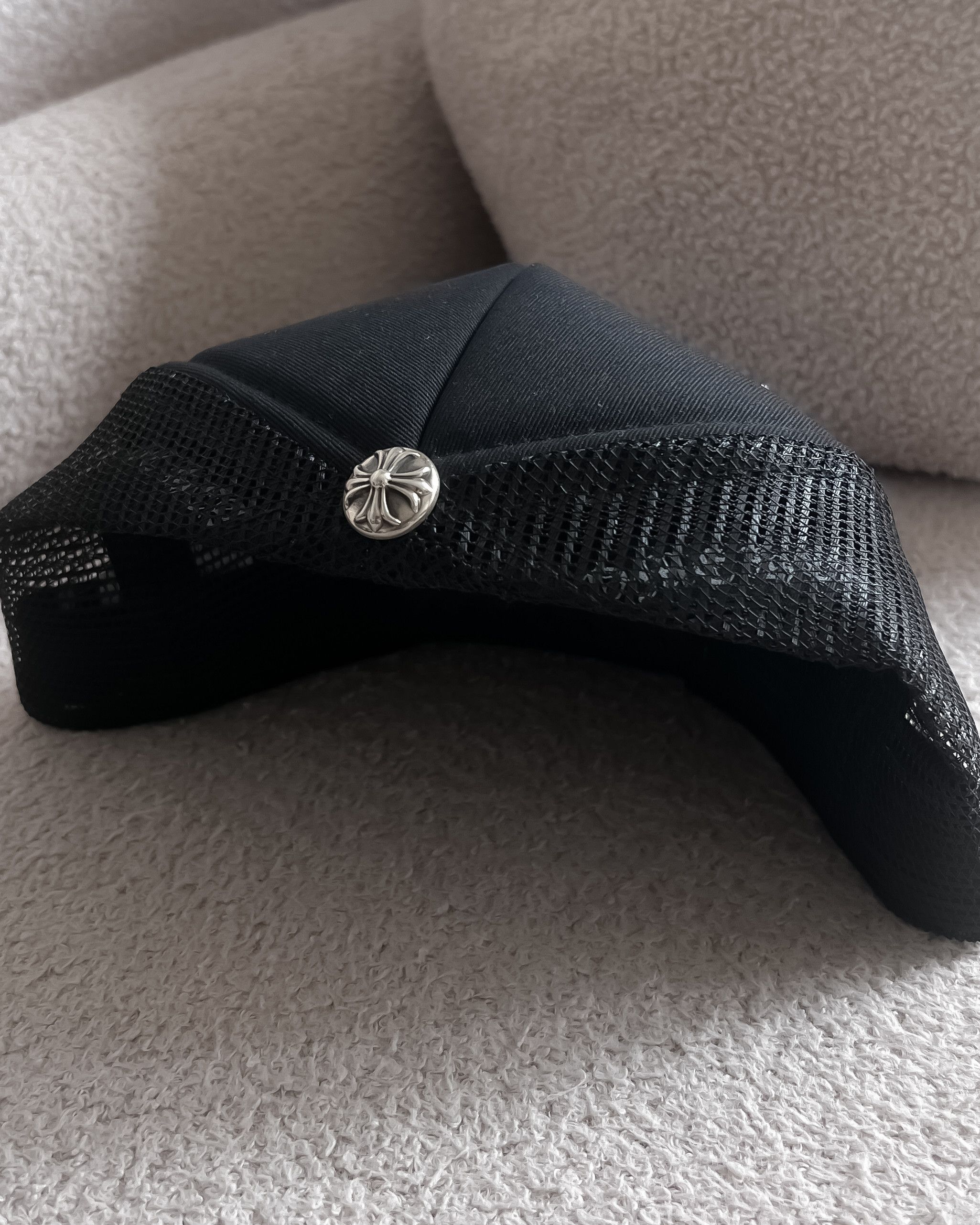 Chrome Hearts CHROME HEARTS CH Las Vegas BlacK Trucker Hat Size ONE SIZE - 4 Thumbnail