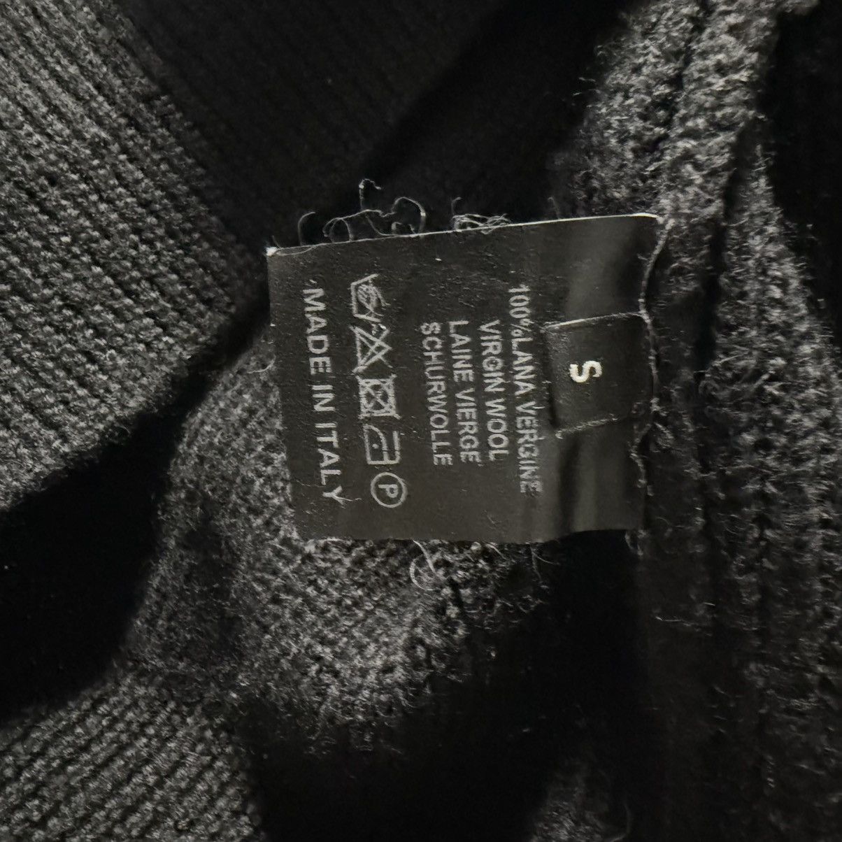 Raf Simons Raf Simons Destroyed Sweater Size US S / EU 44-46 / 1 - 4 Thumbnail