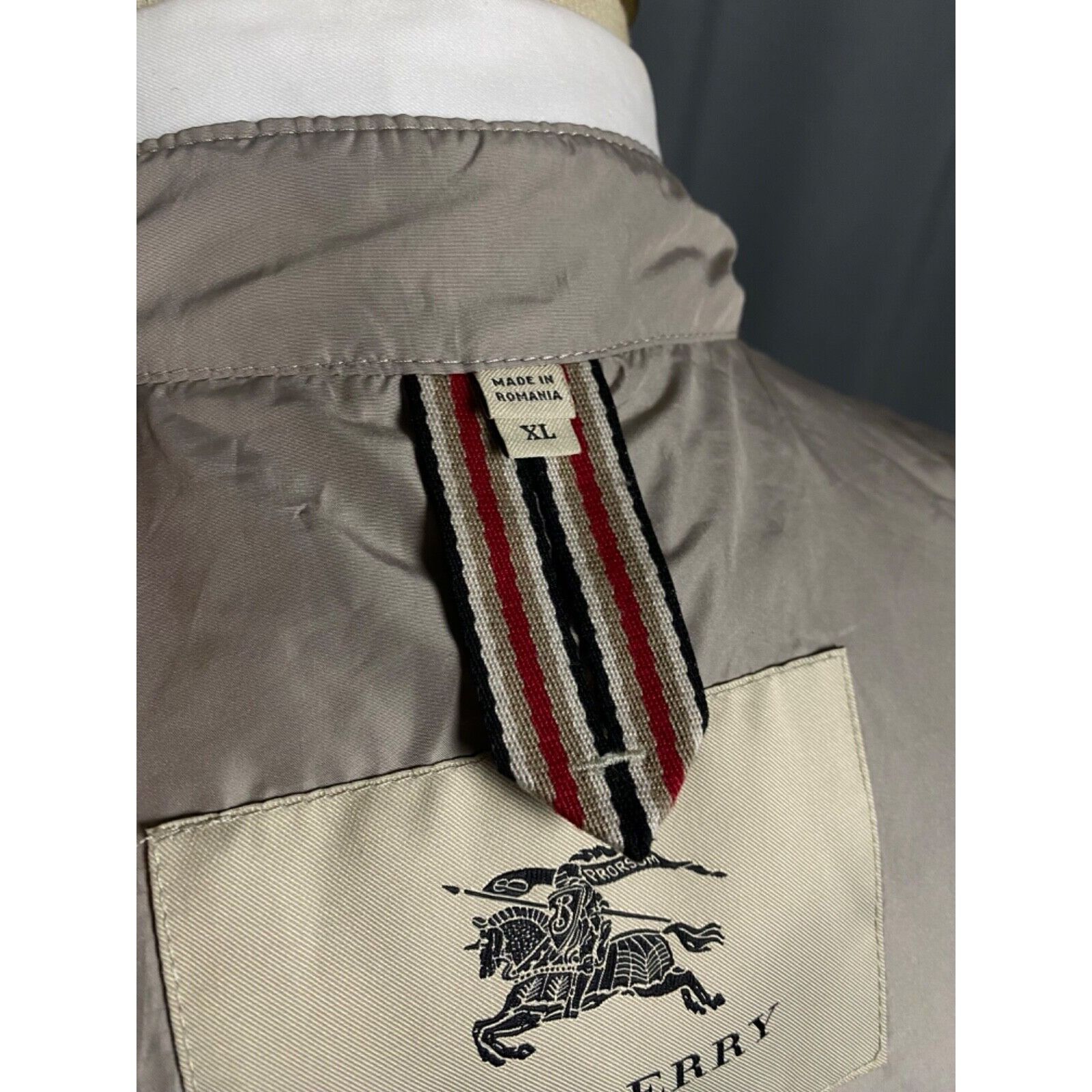 Burberry Burberry Men's Beige Quilted Vest Size XL Size US XL / EU 56 / 4 - 11 Thumbnail