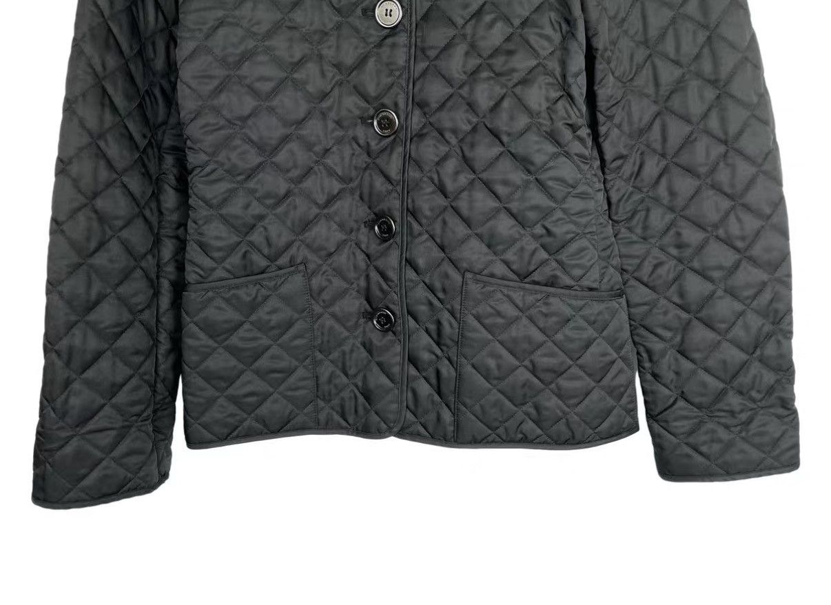 Burberry Burberry Classic Quilted Diamond Padded Jacket J31 Size US S / EU 44-46 / 1 - 4 Thumbnail