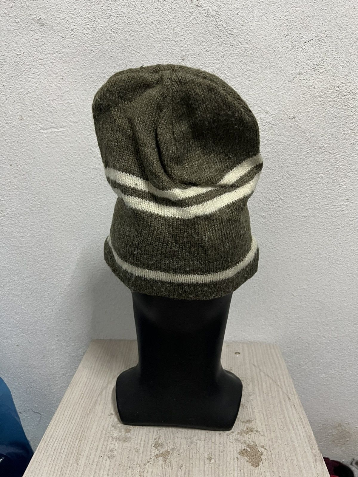 Helly Hansen Vintage Helly hansen Small Logo Beanie Hat Size ONE SIZE - 5 Thumbnail