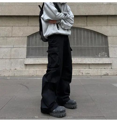 VIBE Stylish Black Cargo Pants with Utility Pockets Size US 32 / EU 48 - 5 Thumbnail