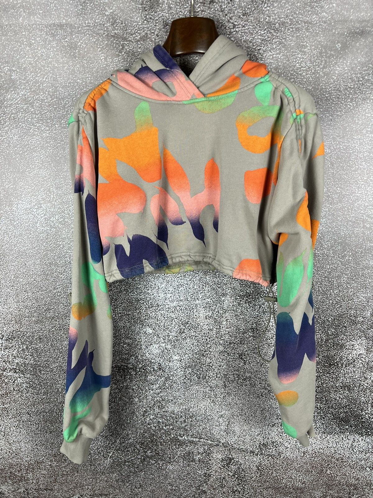 Camo cropped hoodie h&m on sale