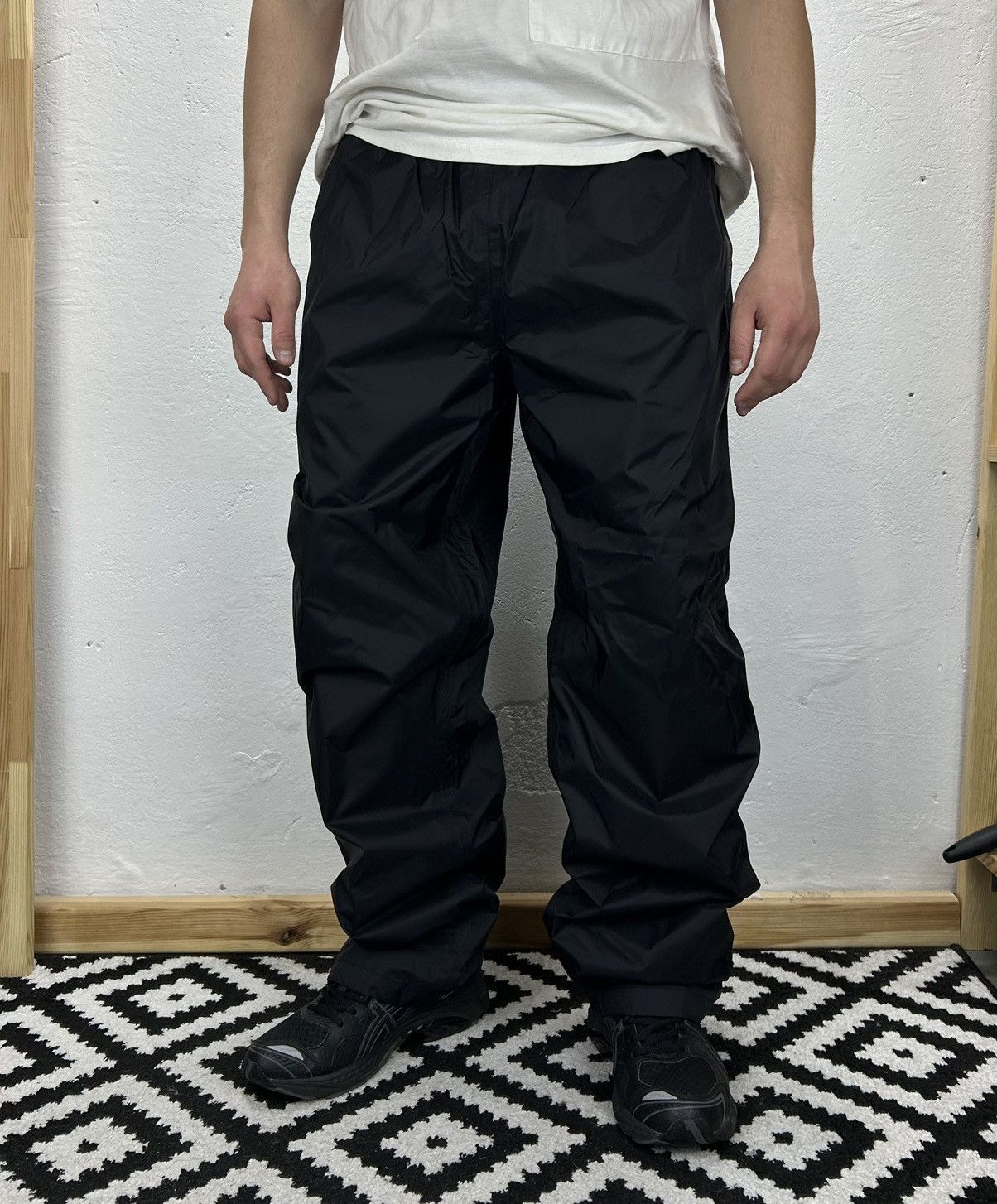 Helly Hansen gore Tex Light black pant Size XXL