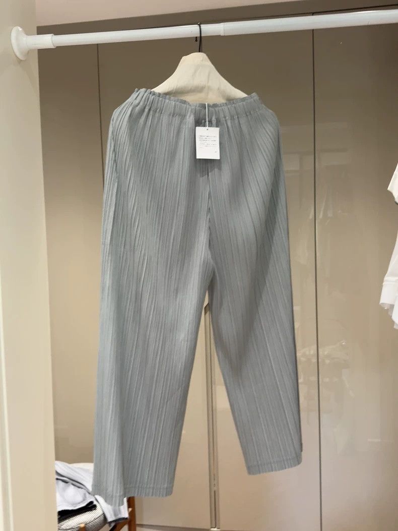 Issey Miyake issey miyake size:3 Grey pleated trousers Size 42" / US 20 - 2 Thumbnail