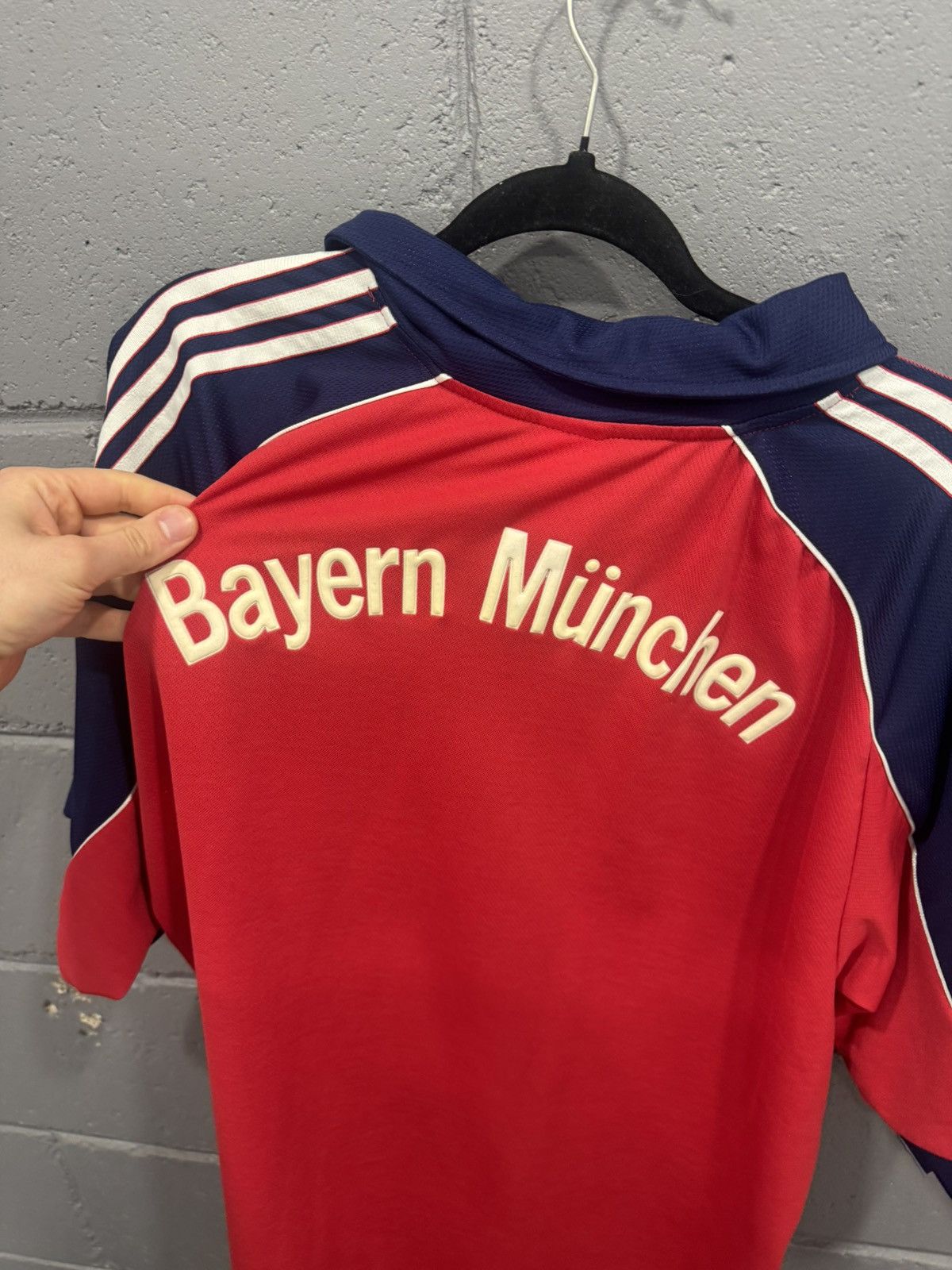 Adidas BAYERN MUNICH 99-01 HOME FOOTBALL SOCCER JERSEY ADIDAS sz XL Size US XL / EU 56 / 4 - 6 Thumbnail