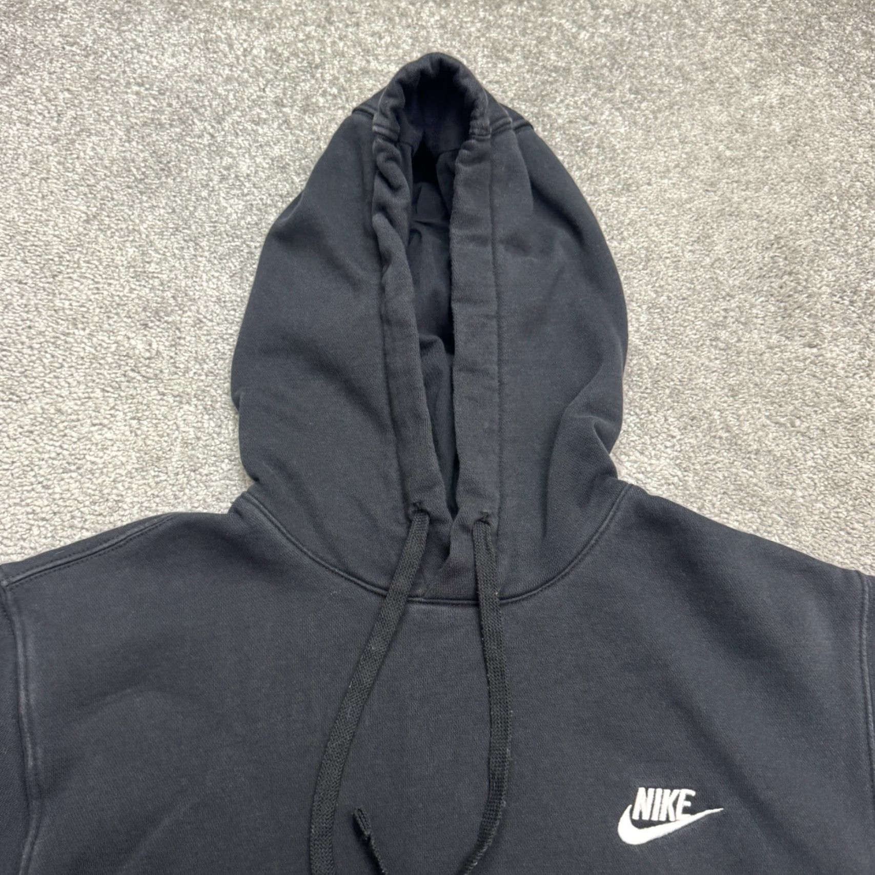 The North Face Nike Hoodie Pullover Sweatshirt Mens Small Black Fleece Drawstring Activewear Size US S / EU 44-46 / 1 - 5 Thumbnail